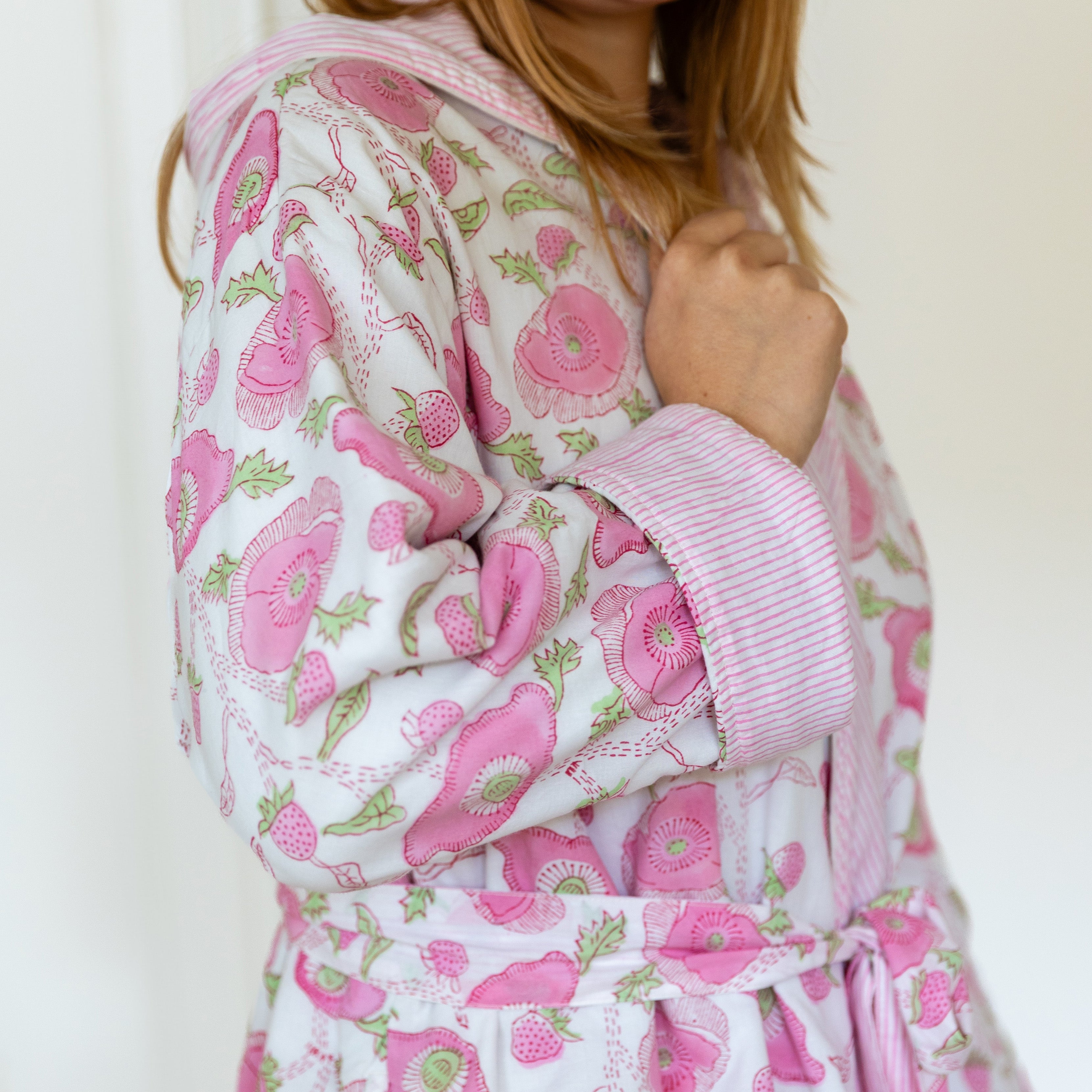 COTTON HOODED ROBE - PINK BUTTERCUP