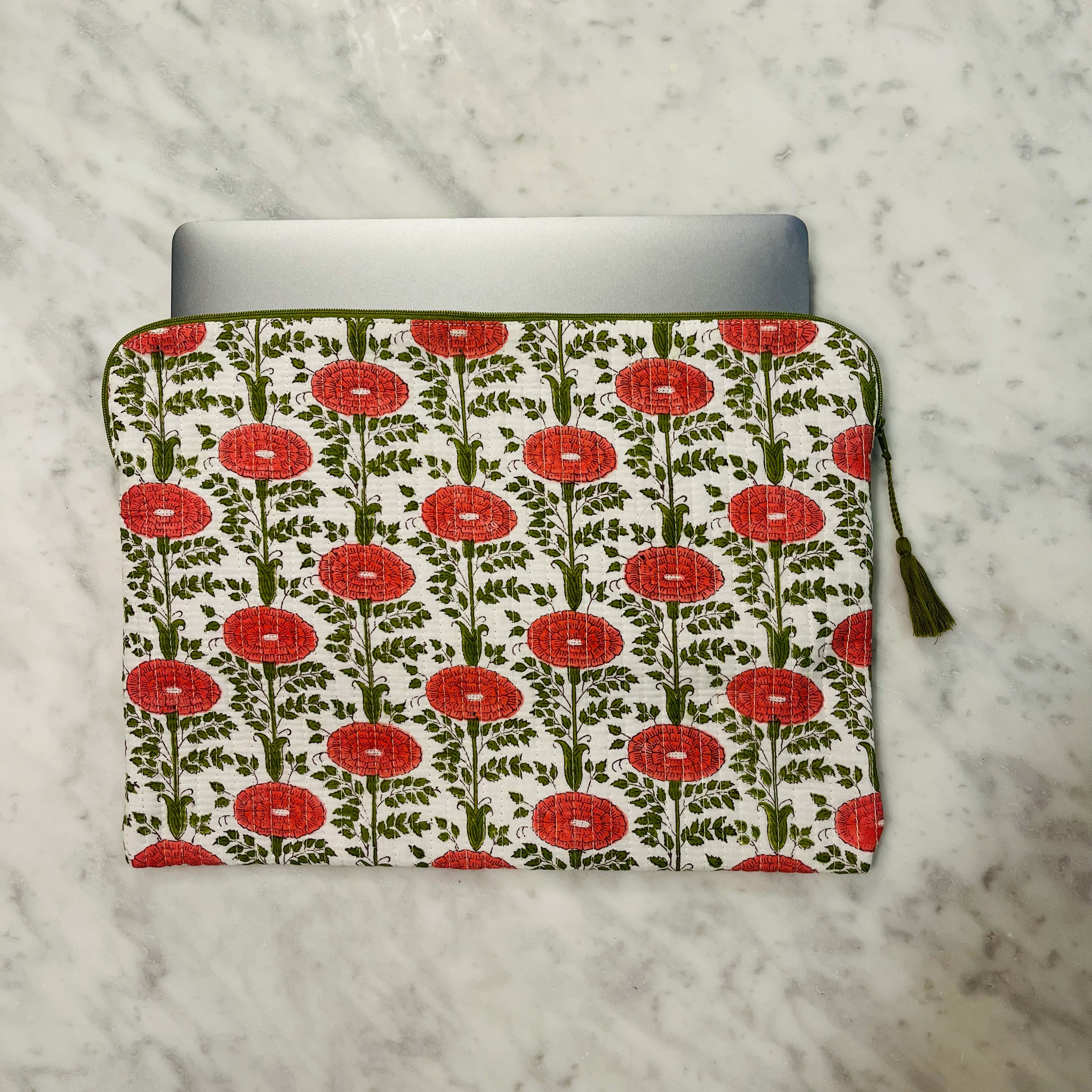 LAPTOP CASE - BLOOMING PINK
