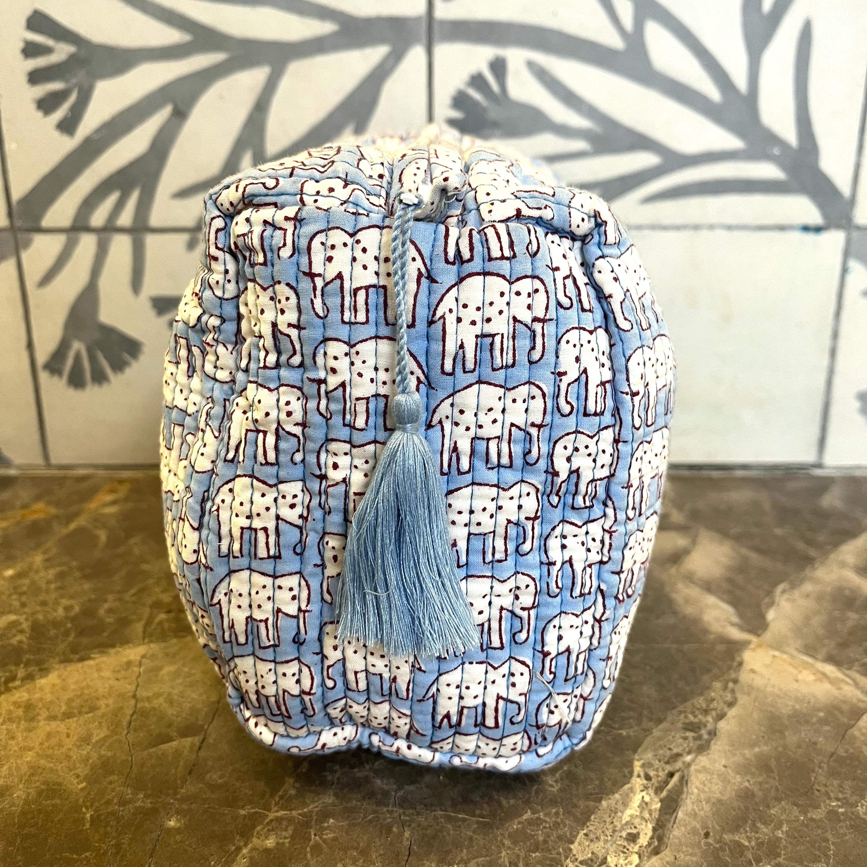 COTTON WASH BAG - BLUE ELEPHANT