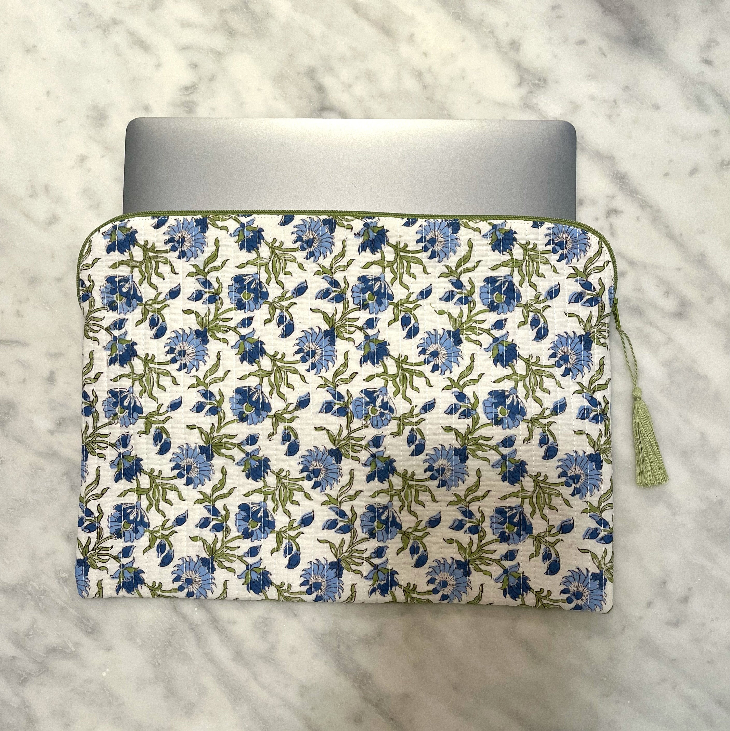 LAPTOP CASE - BLUE WILDFLOWERS