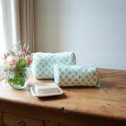 COTTON WASH BAG - GREEN CLOVER