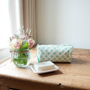 COTTON WASH BAG - GREEN CLOVER