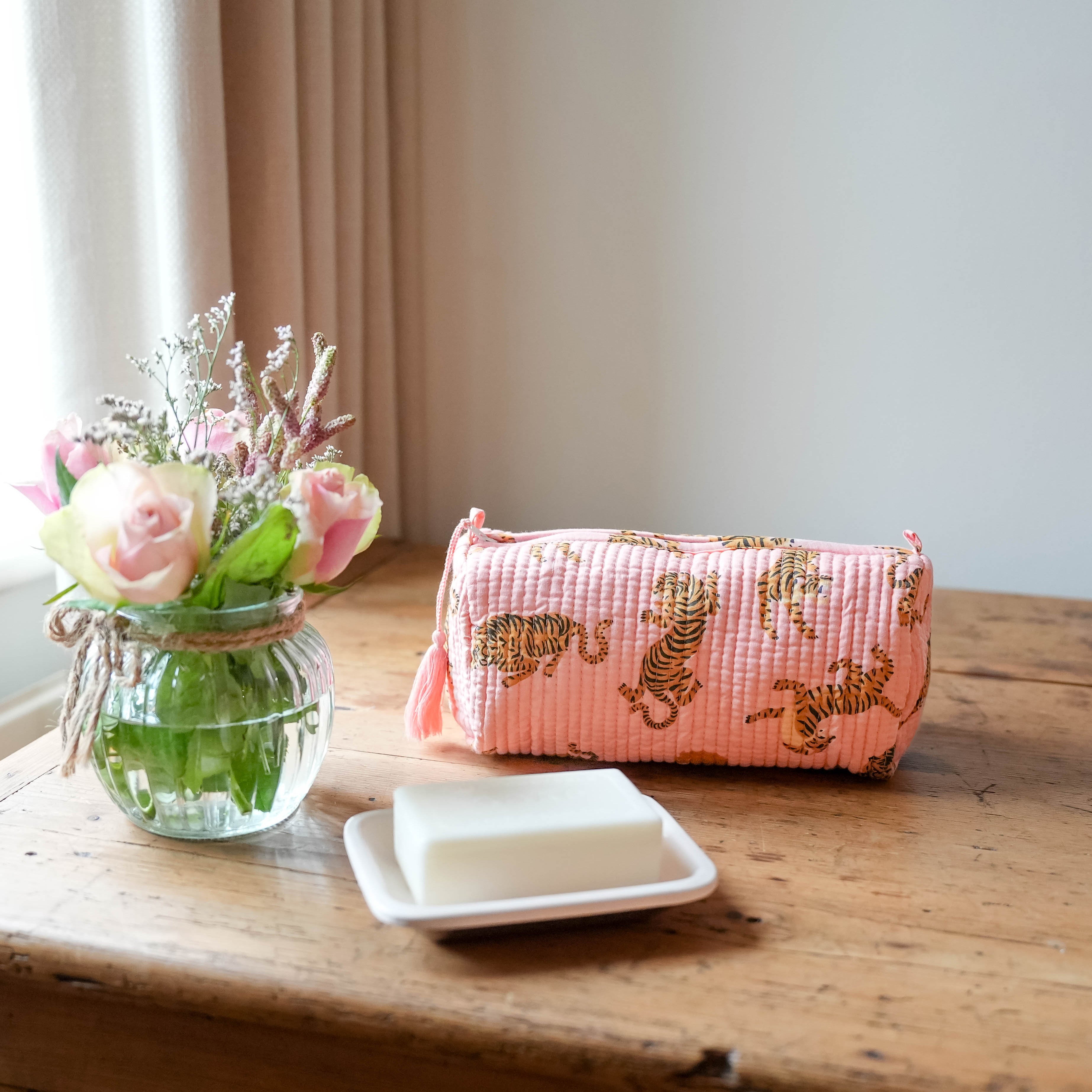 COTTON WASH BAG - PINK TIGER