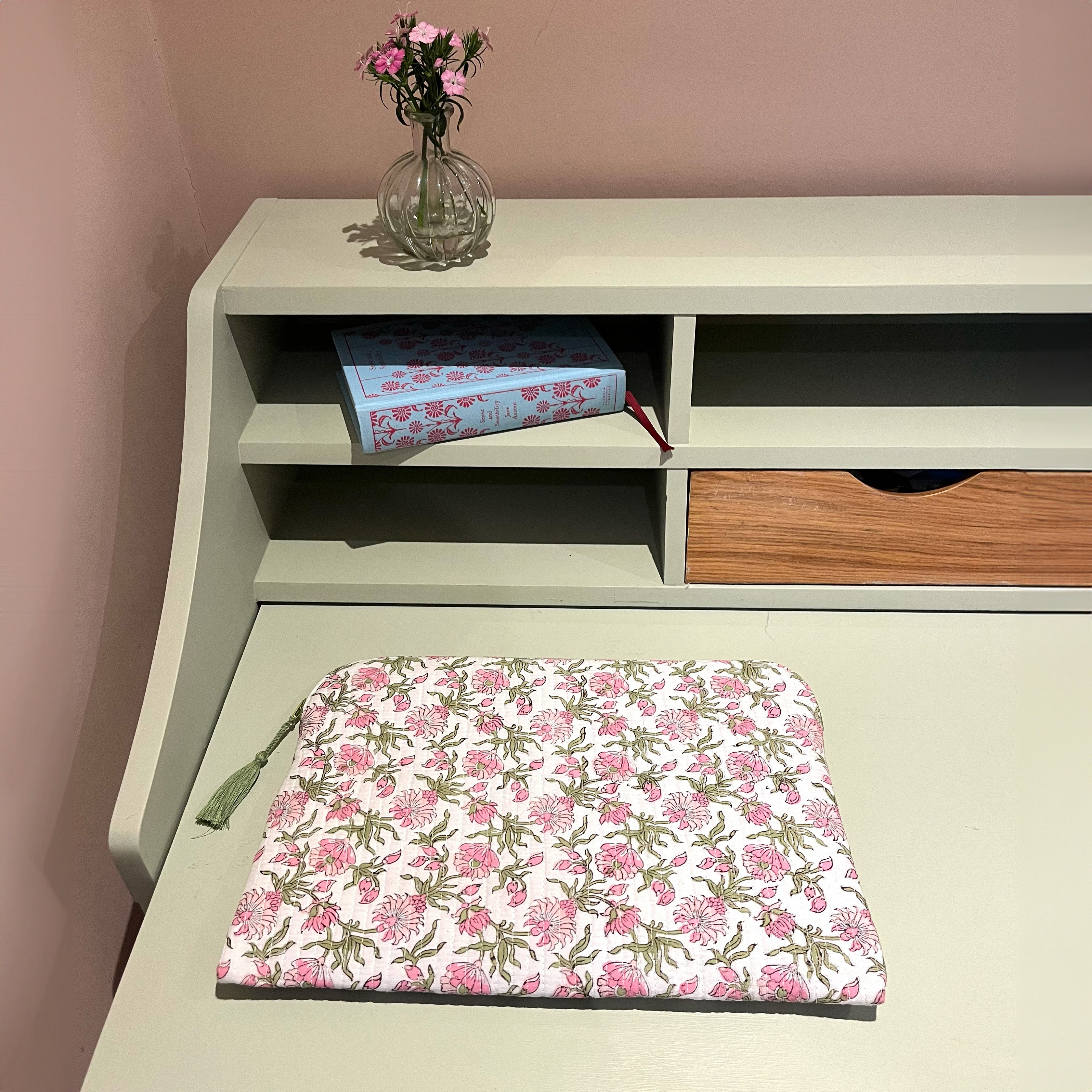 LAPTOP CASE - PINK WILDFLOWERS