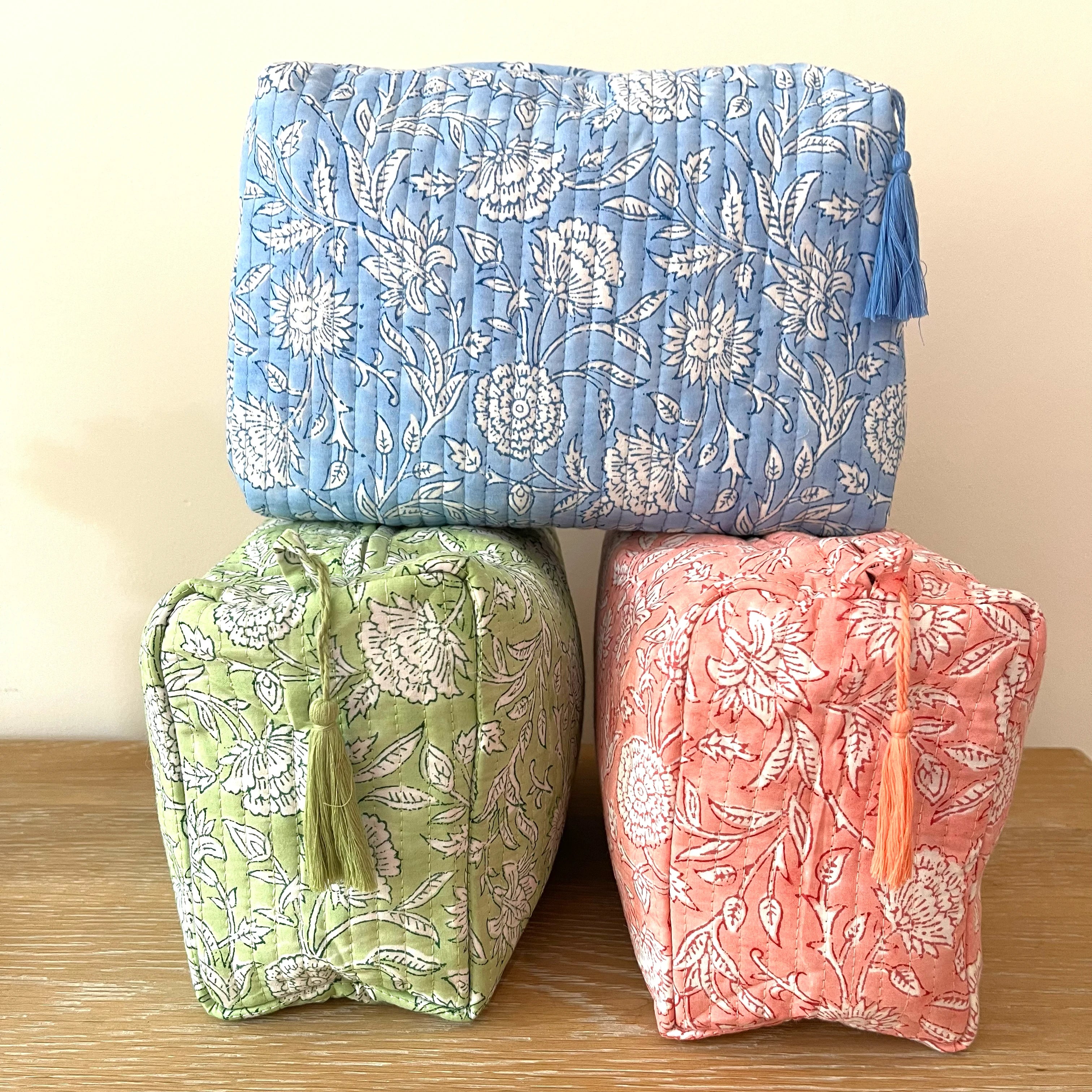 BATH BAGS