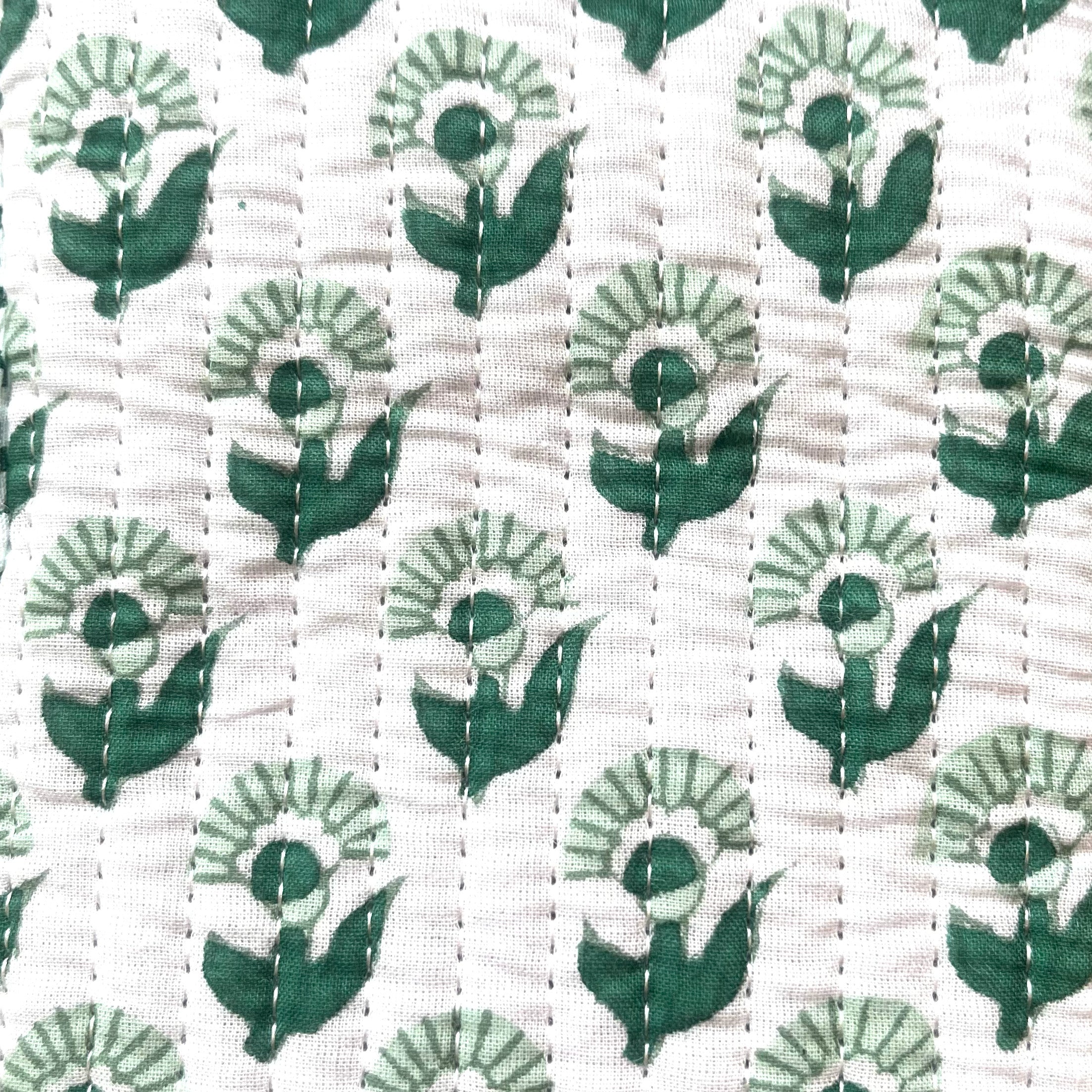 GREEN_BUTI_CLOSE.jpg
