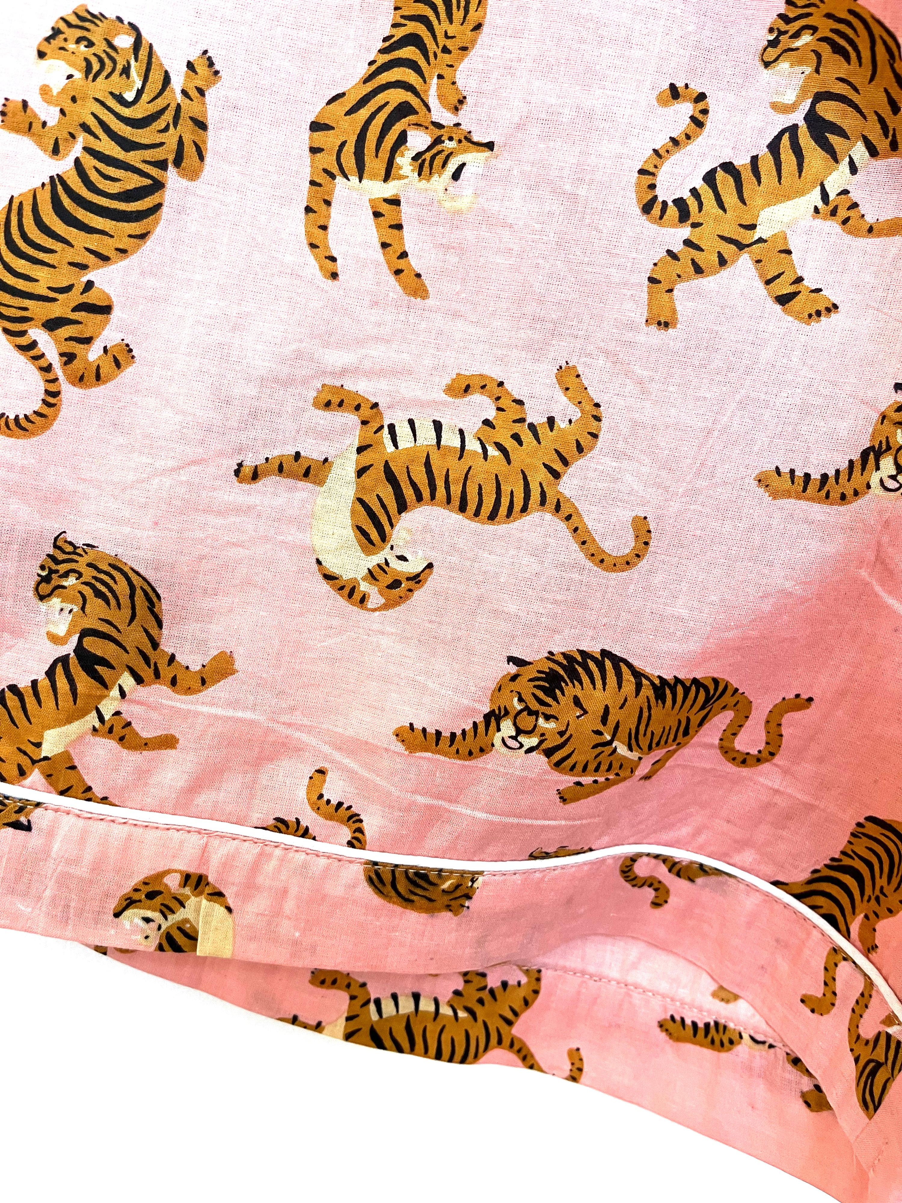 PYJAMA SHORTS - PINK TIGER