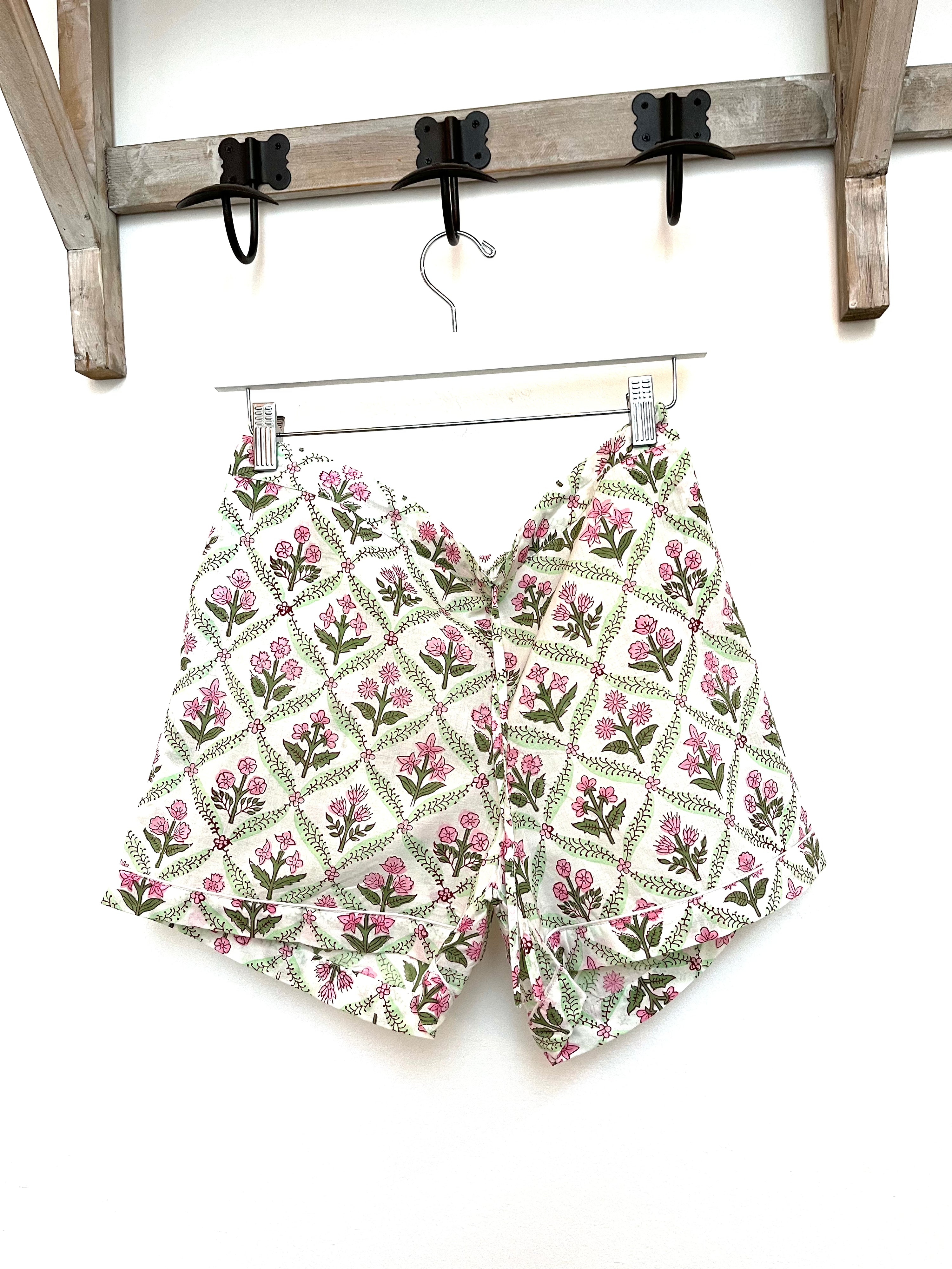 PYJAMA SHORTS - PINK TRELLIS