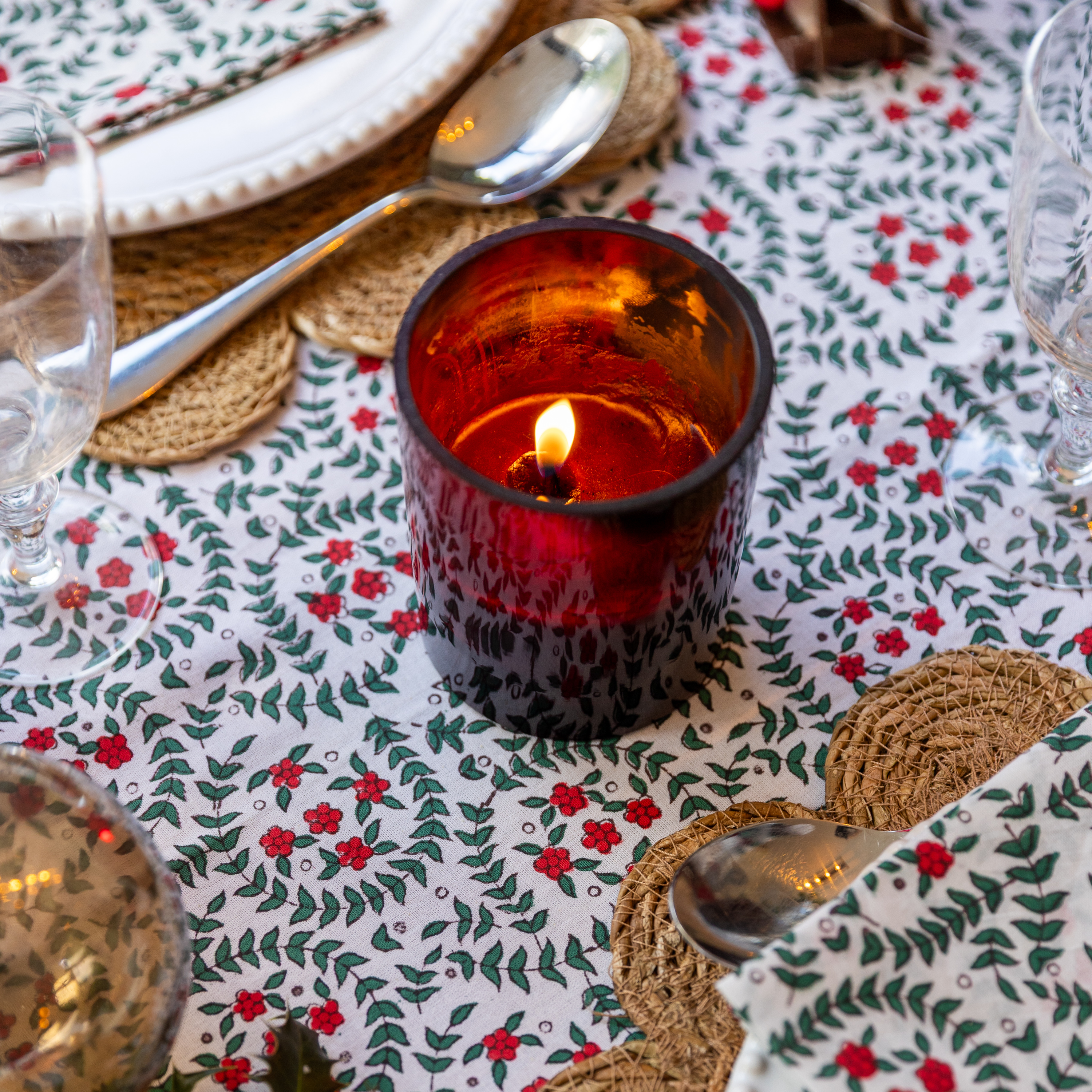 LIGHTWEIGHT NAPKINS - RED BERRIES