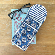 COTTON GLASSES CASE - BLUE FLOWER