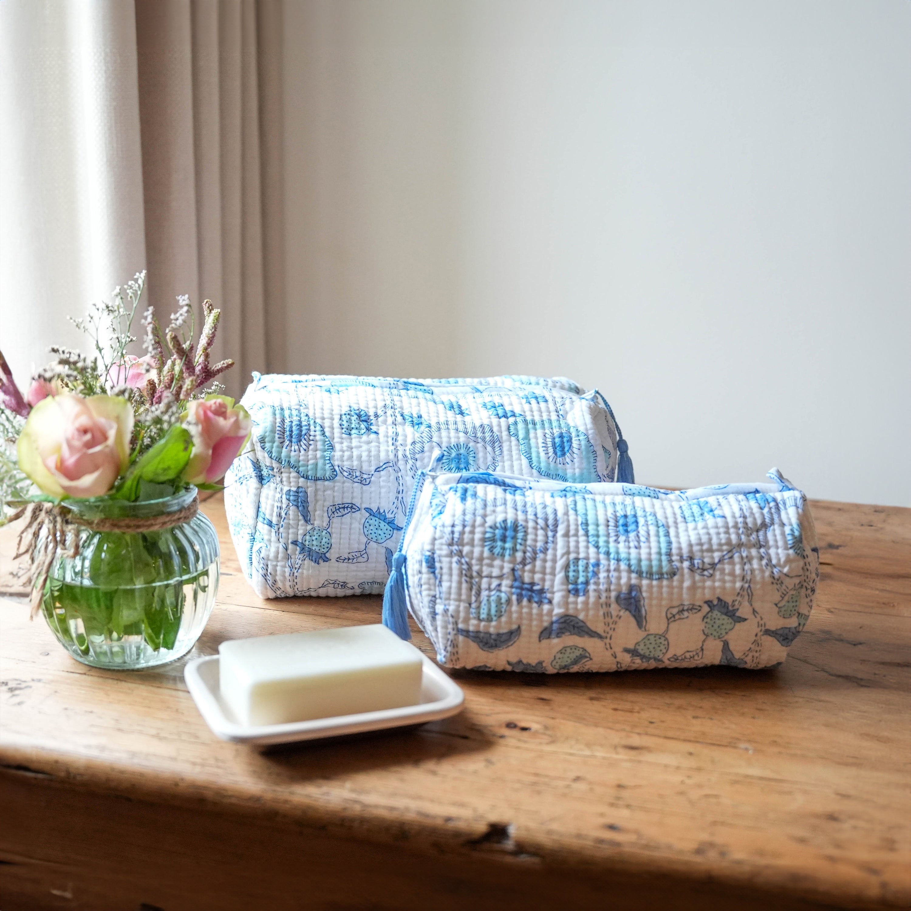 COTTON WASH BAG - BLUE BUTTERCUP