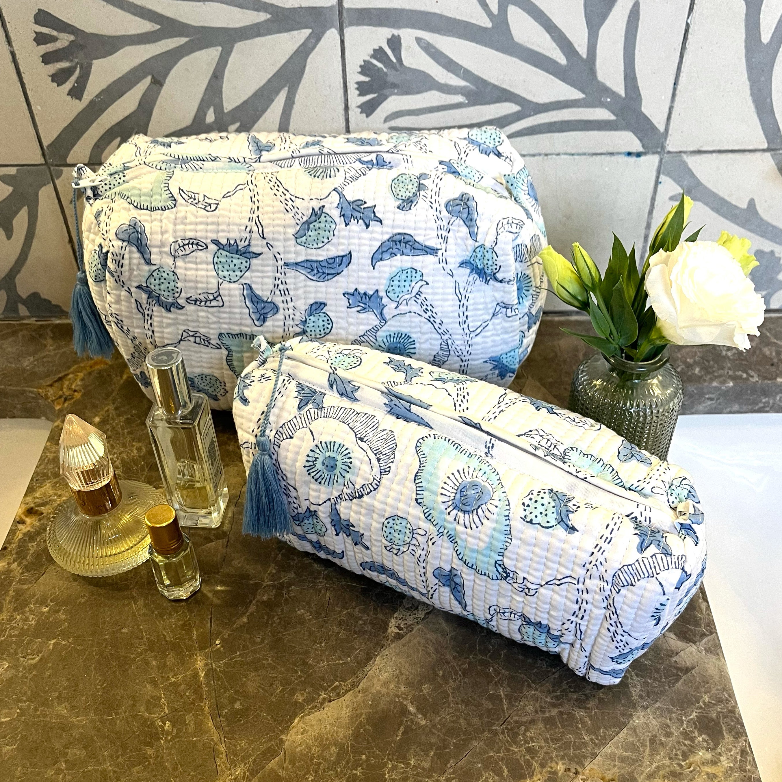 COTTON WASH BAG - BLUE BUTTERCUP
