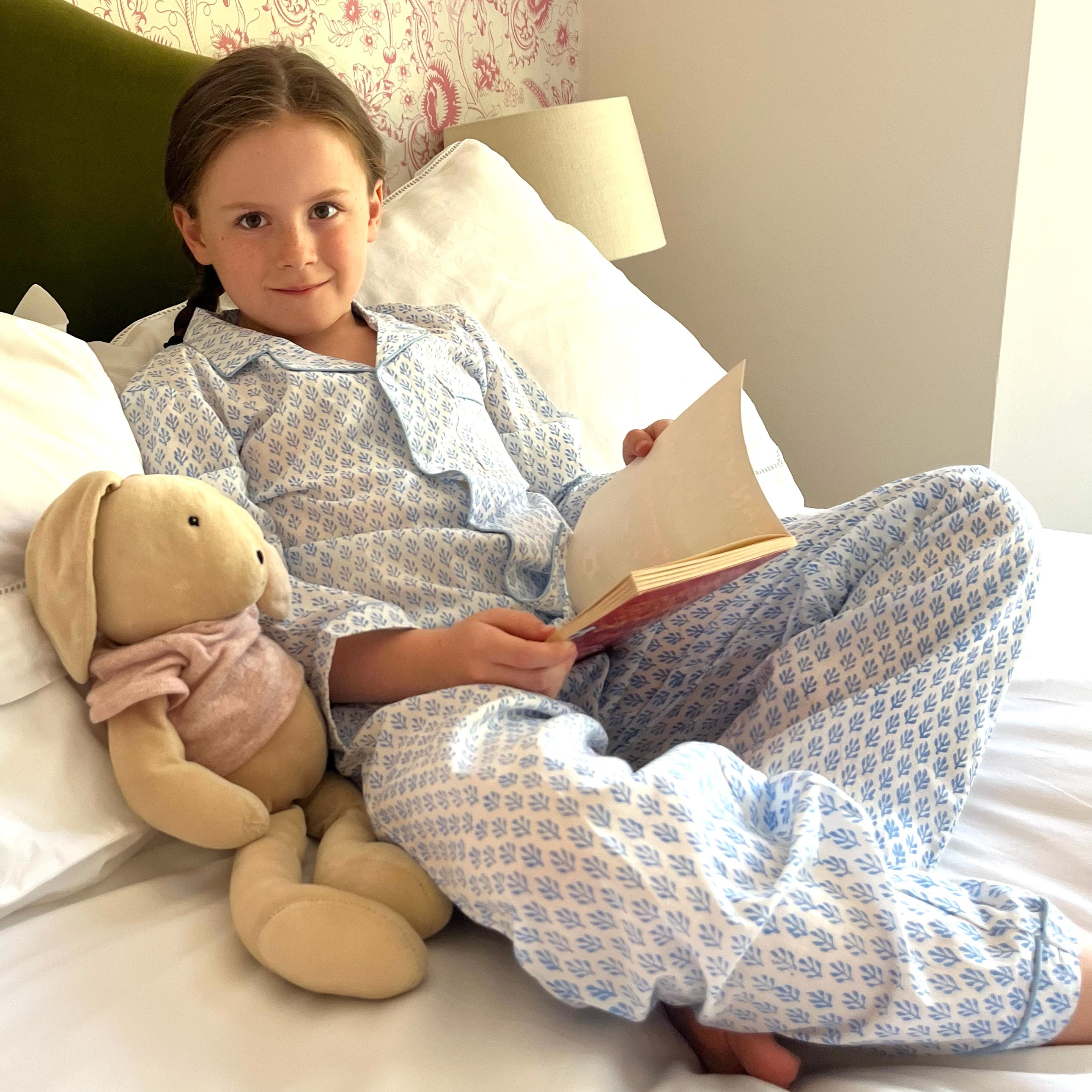 CHILDREN'S PYJAMAS - BLUE FERN