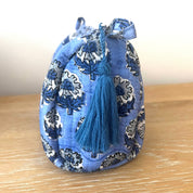 WASH BAG + MAKE UP POUCH SET - BLUE WITH GREY FLOWER