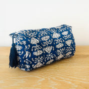 WASH BAG + MAKE UP POUCH SET - BLUE LOTUS