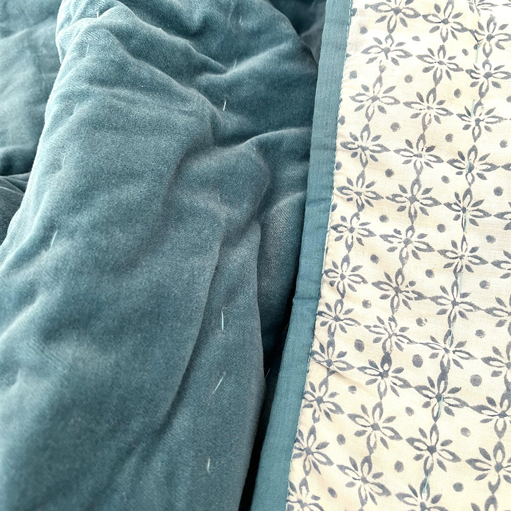 PURE VELVET QUILT - PETROL BLUE