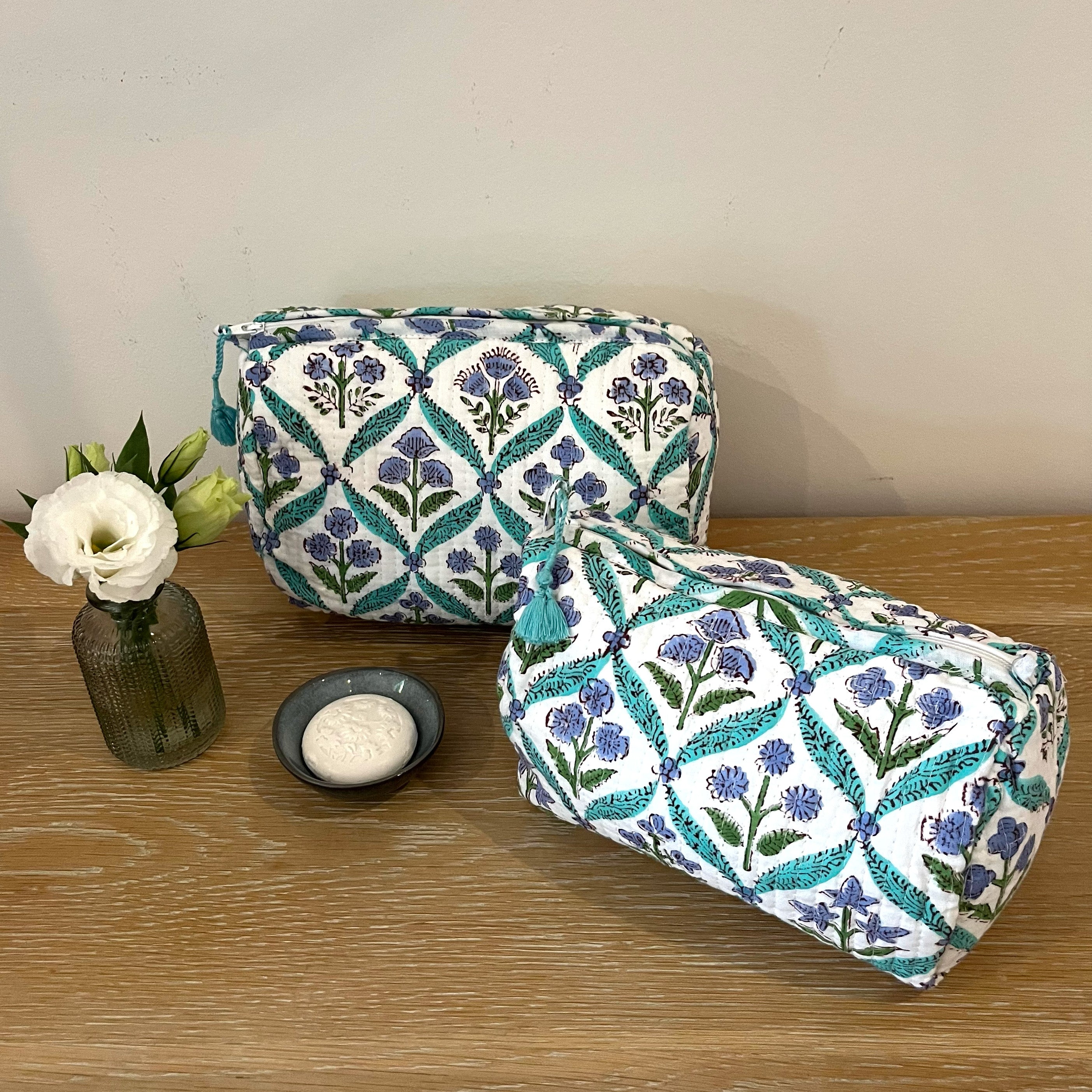 blue_trellis_pair.jpg