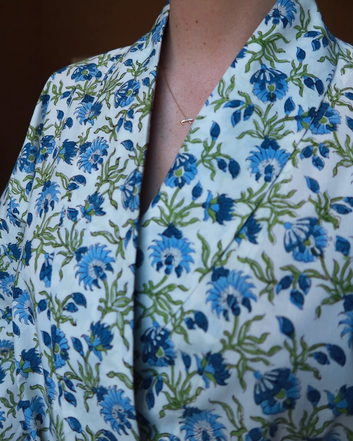 SIGNATURE COTTON ROBE - BLUE WILDFLOWERS