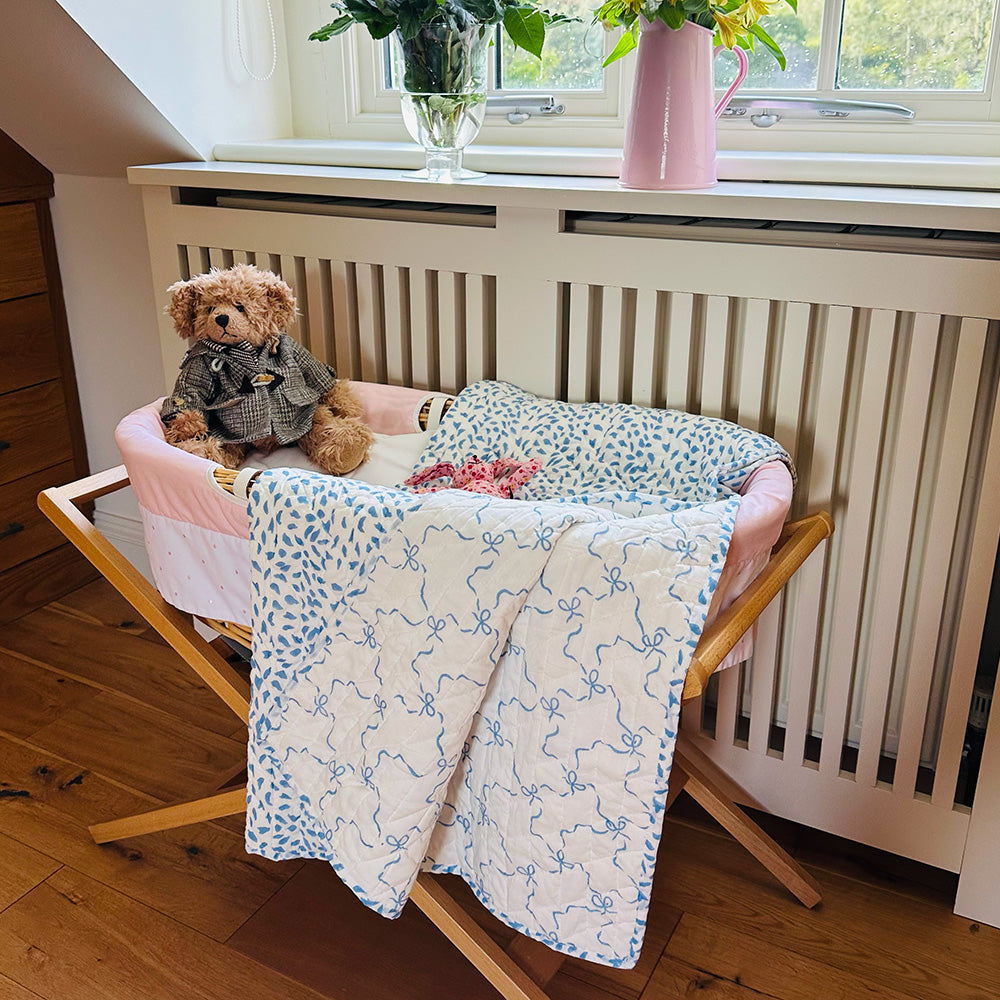 BABY QUILT - BLUE BOW