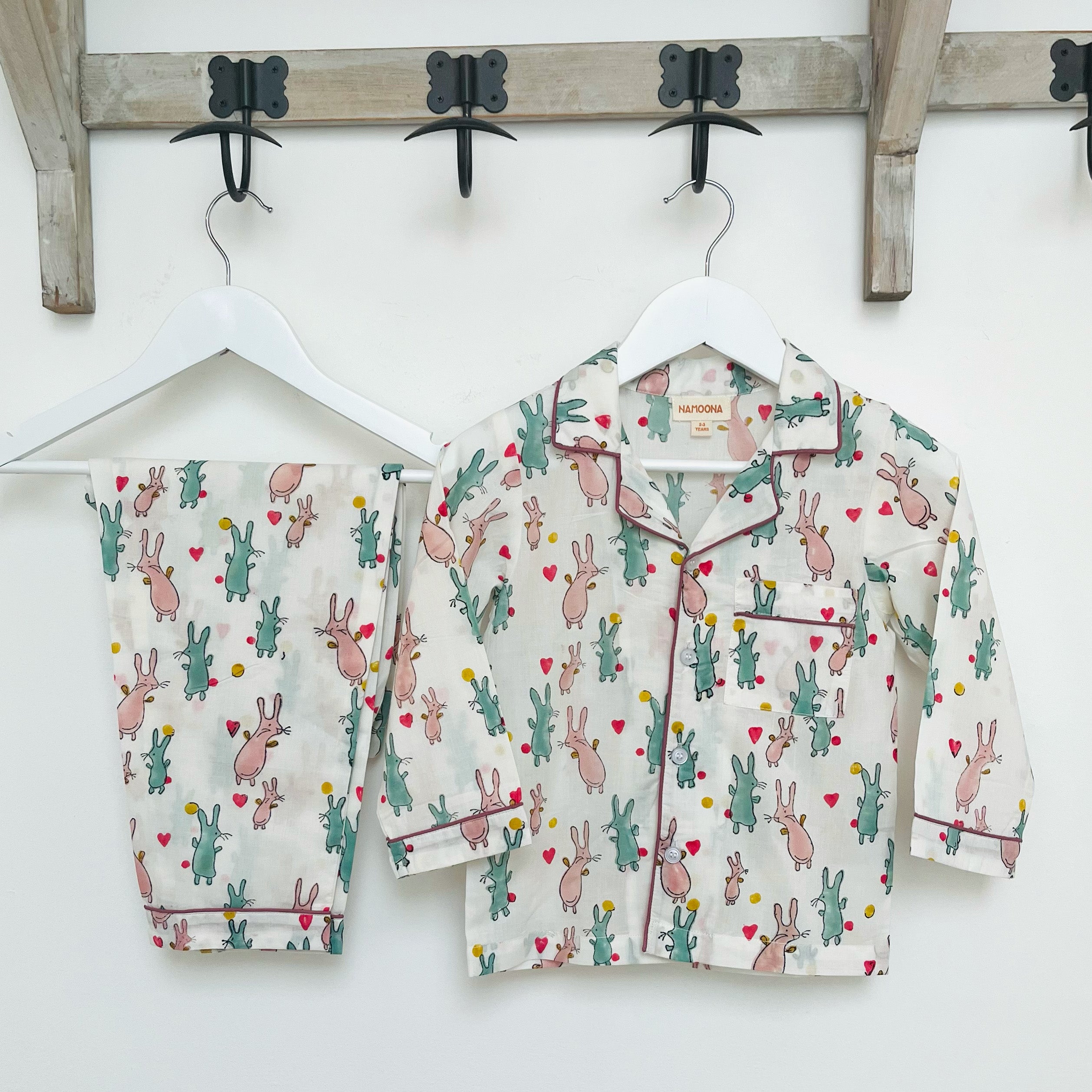CHILDREN'S PYJAMAS - BUNNIES