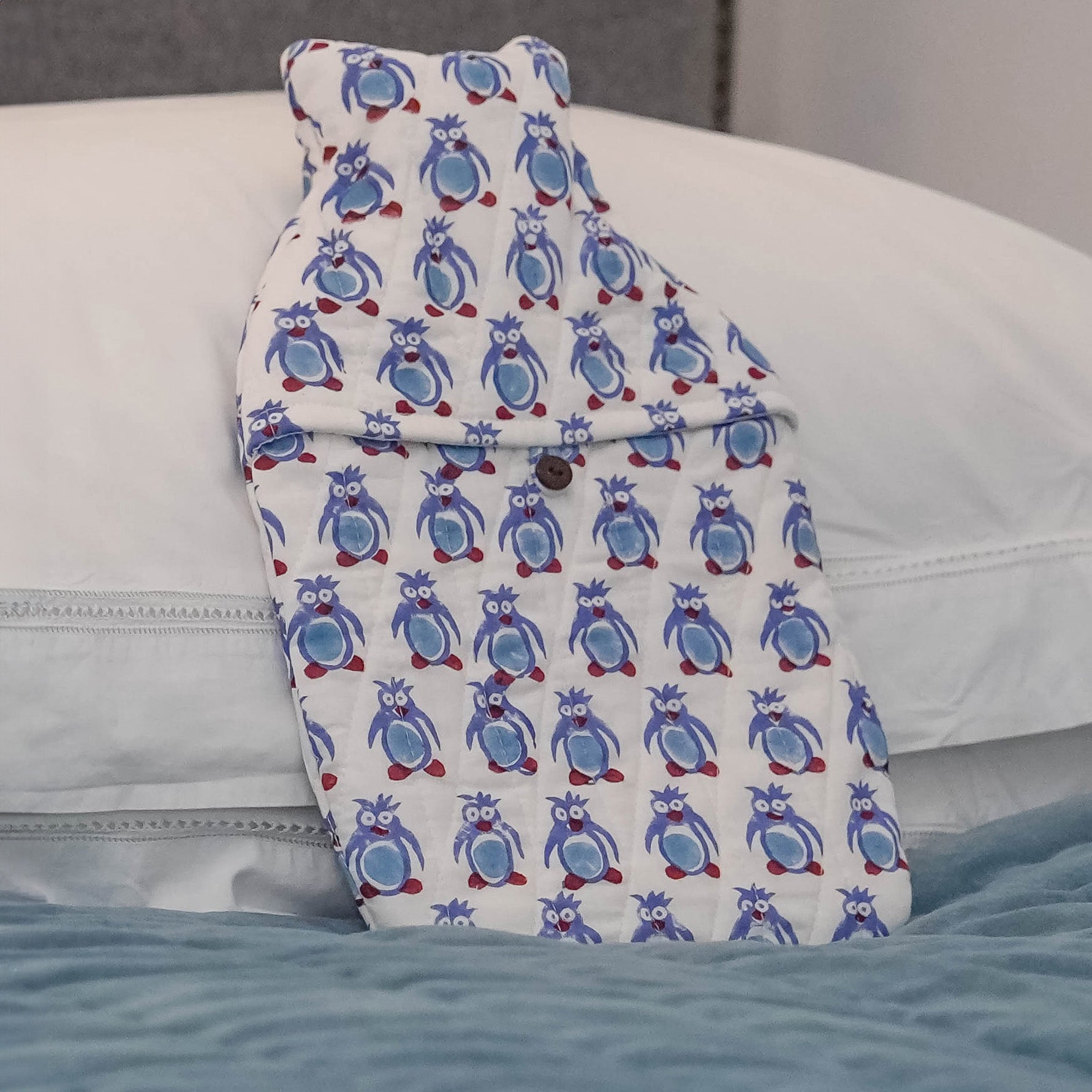 chilly_penquin_HW_bottle_85374e32-06b1-41e5-b194-fe0e6747dd56.jpg