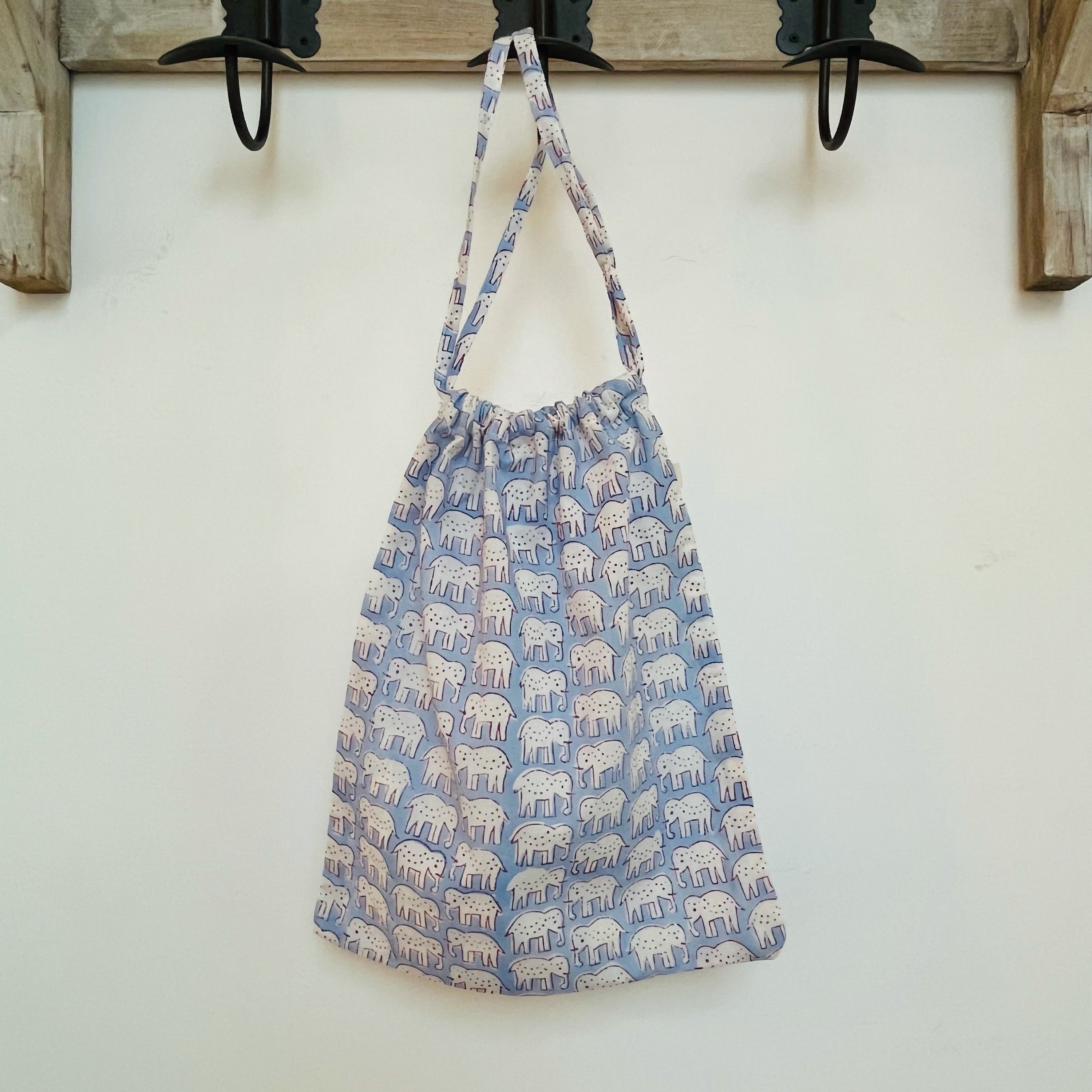PYJAMA SHORTS - BLUE ELEPHANT
