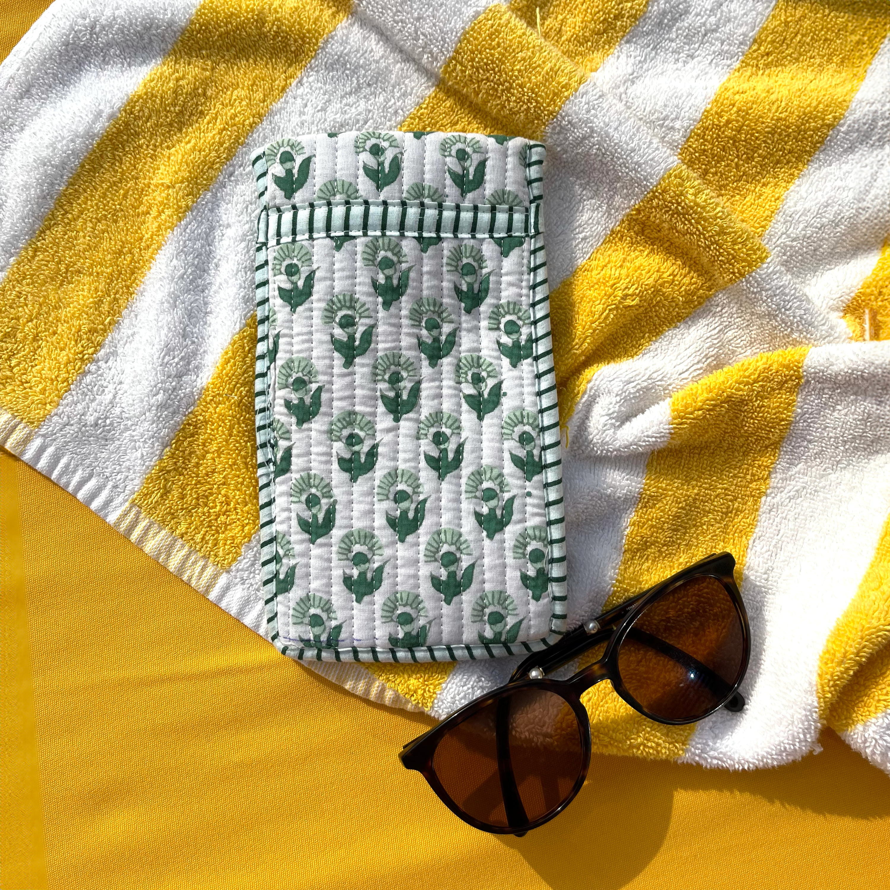 COTTON GLASSES CASE - GREEN BUTI