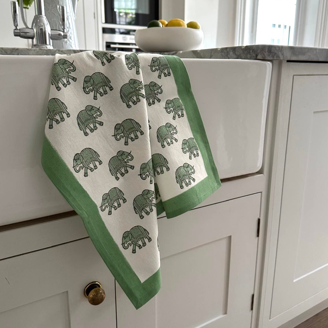 green_elephant.png