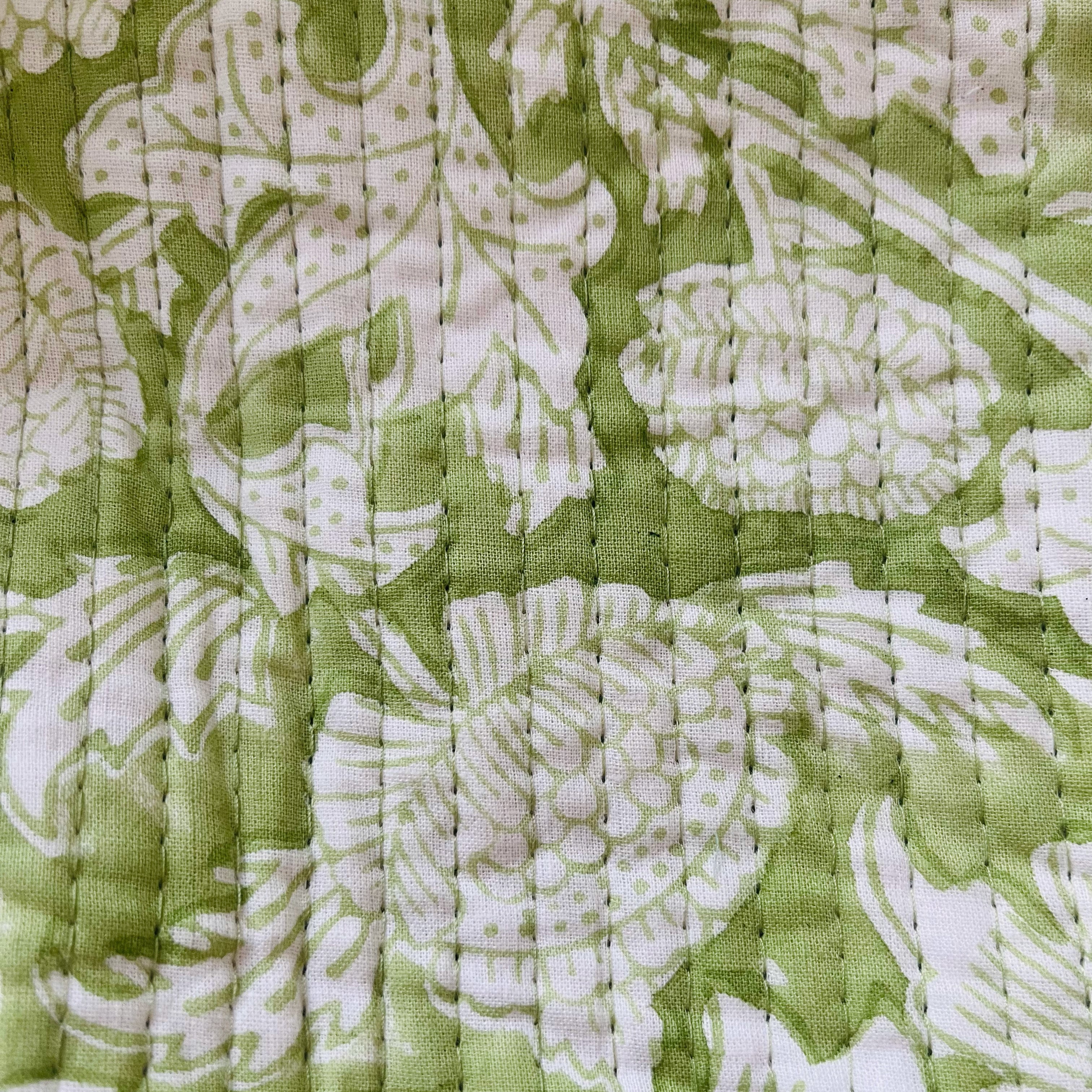 green_floral_close1.jpg