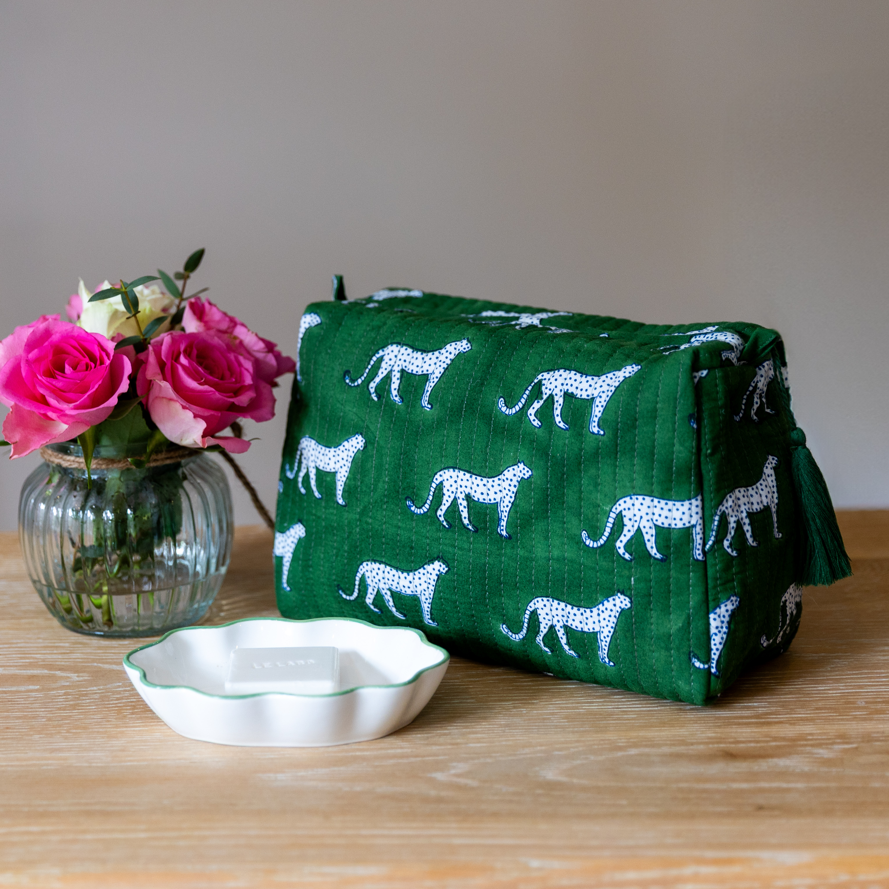 LARGE BATH BAG - GREEN LEOPARD