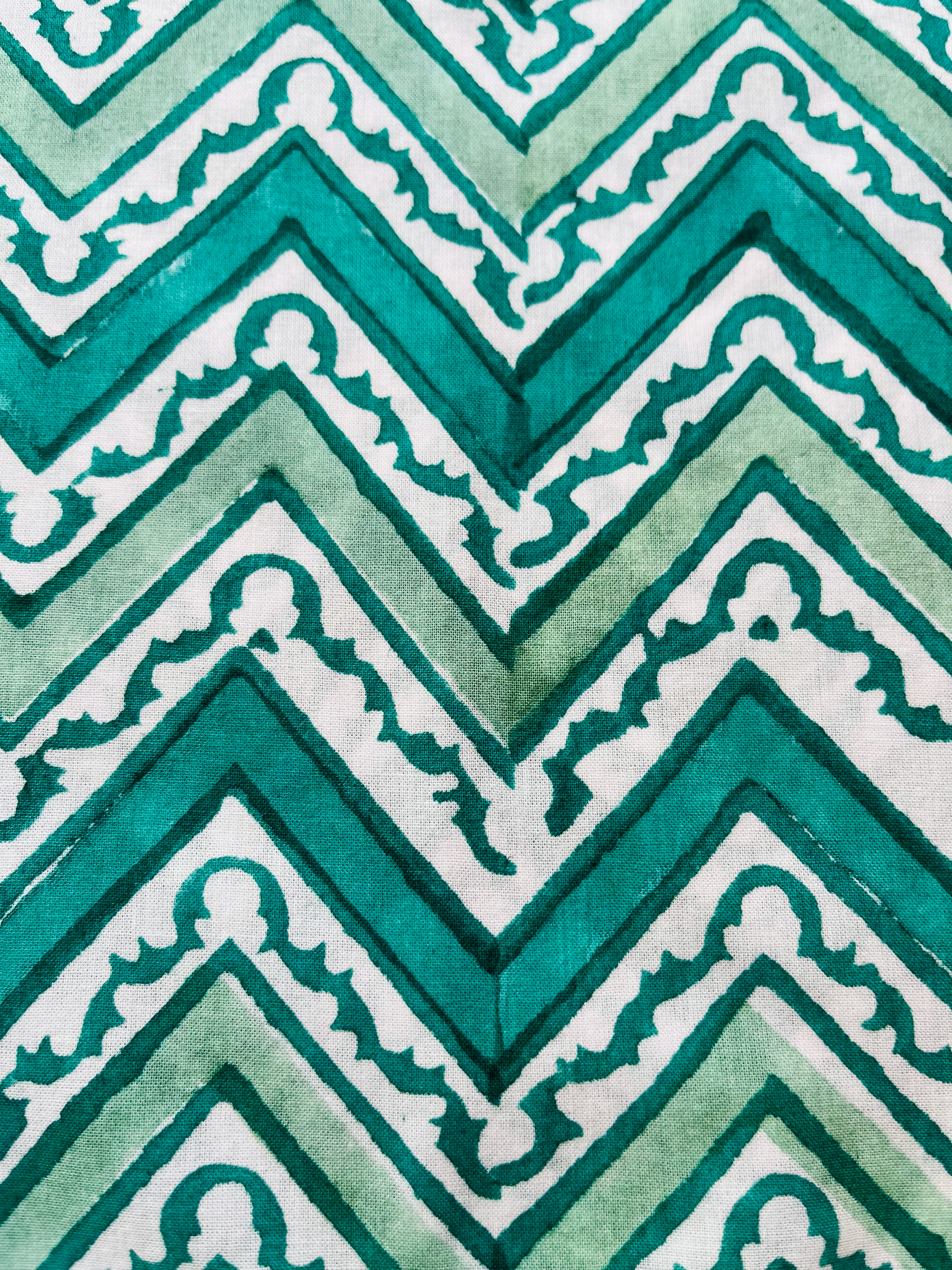 COTTON NAPKINS - GREEN ZIGZAG