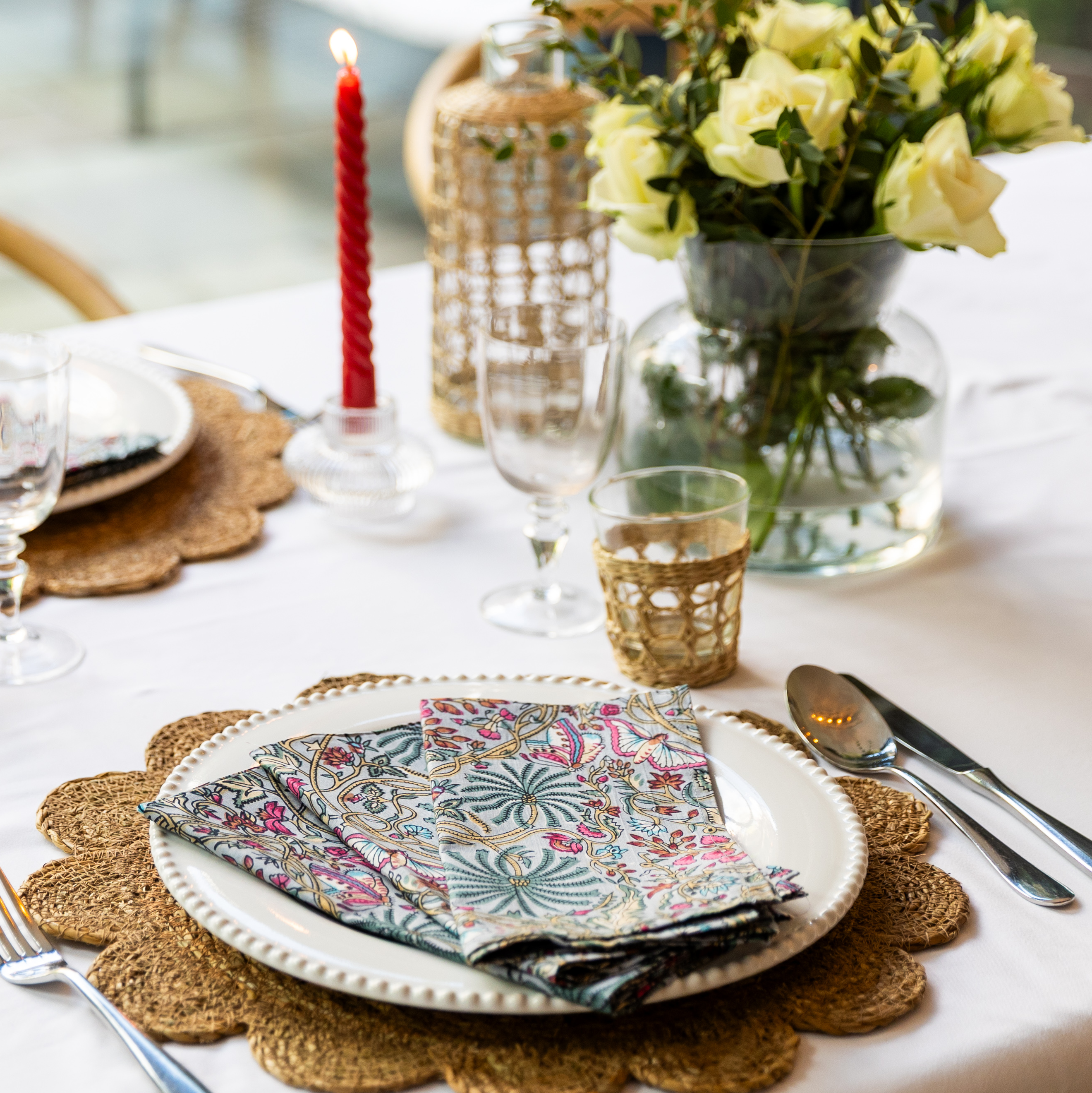 LIGHTWEIGHT NAPKINS - GREY BUTTERFLY