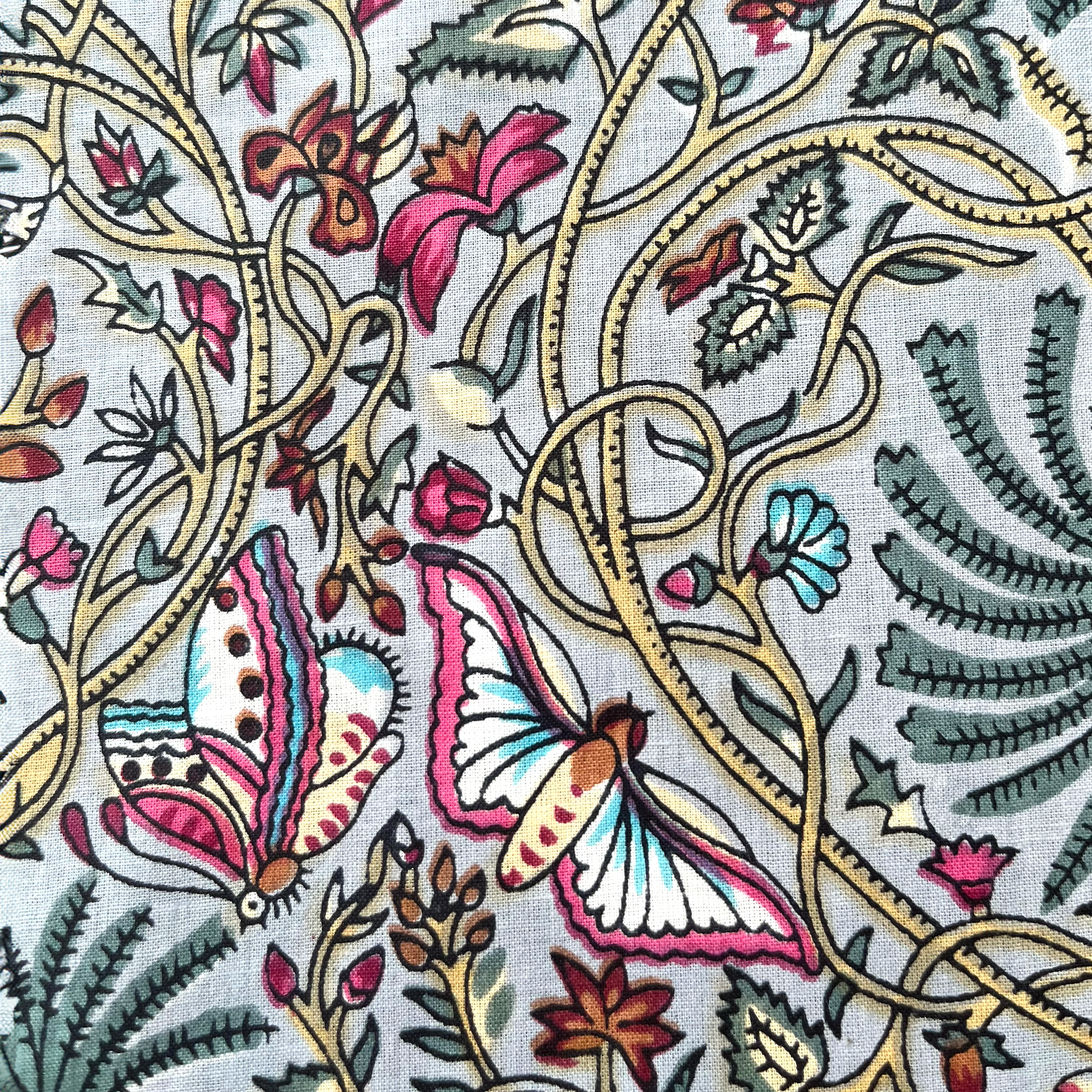 LIGHTWEIGHT NAPKINS - GREY BUTTERFLY