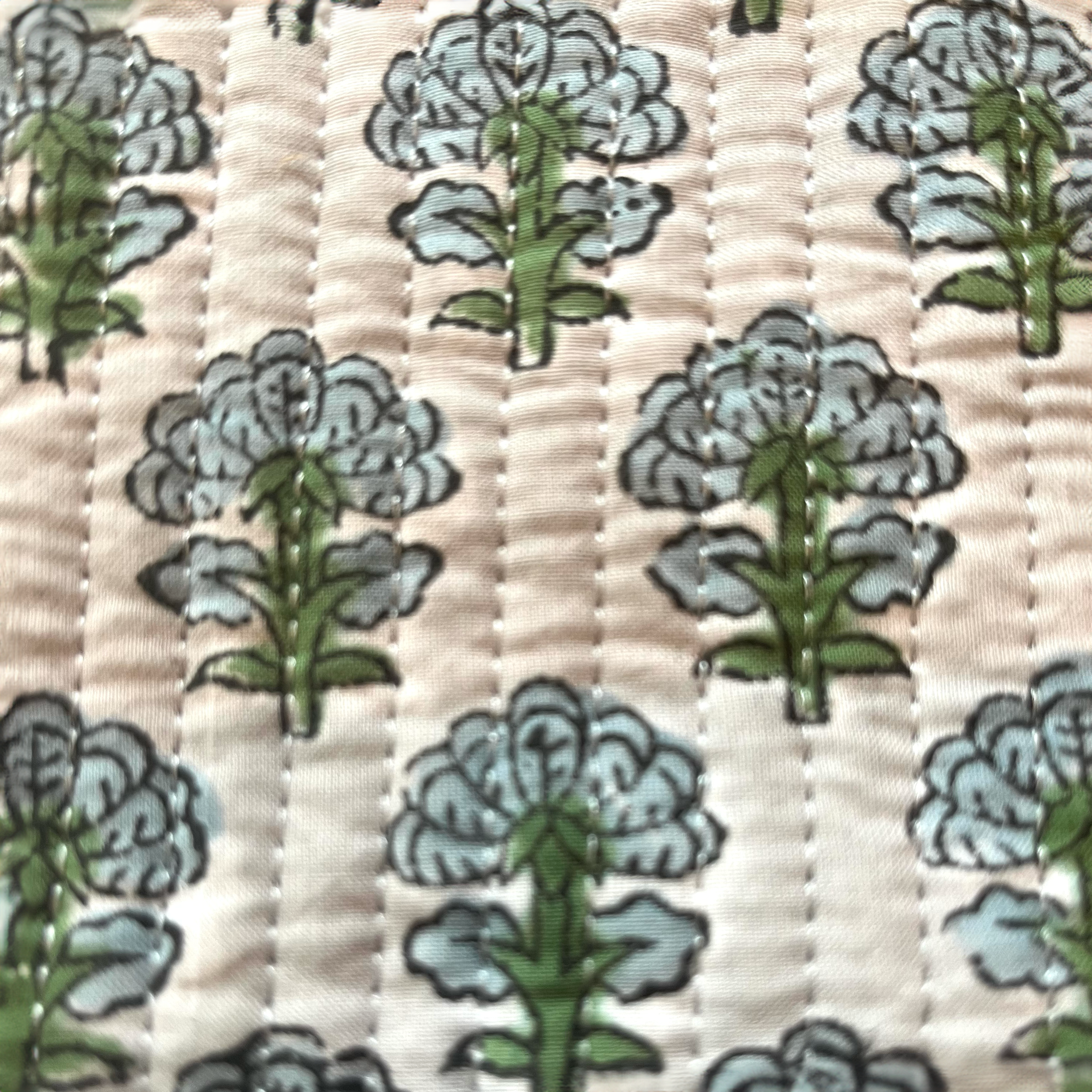 COTTON GLASSES CASE - GREY FLOWER