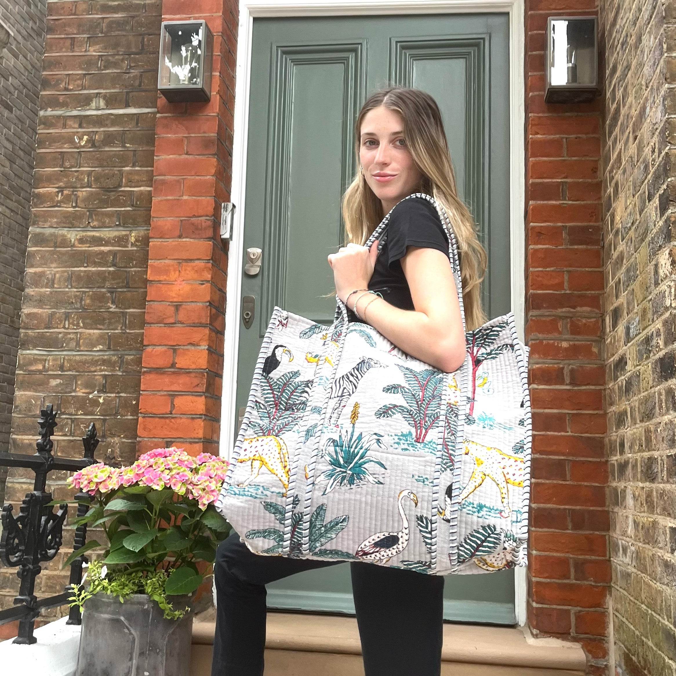 VELVET BAG - SILVER GREY