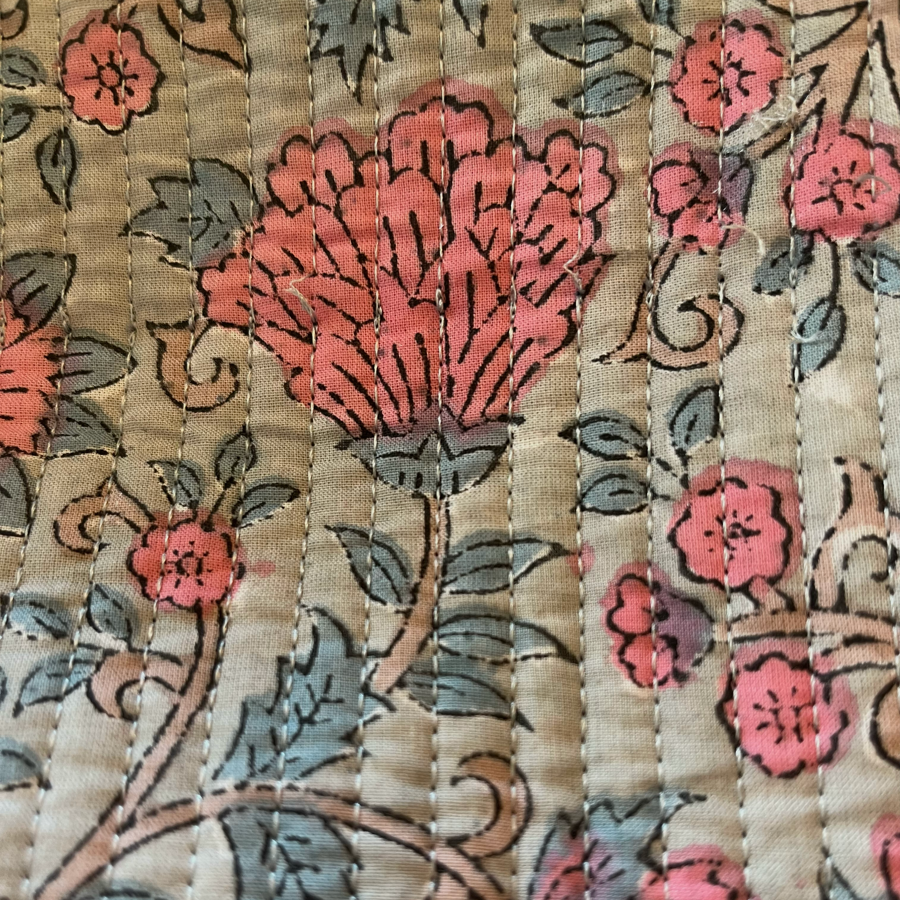 WEEKEND BAG - GREY AND PINK FLOWER