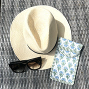 COTTON GLASSES CASE - BLUE DAISY