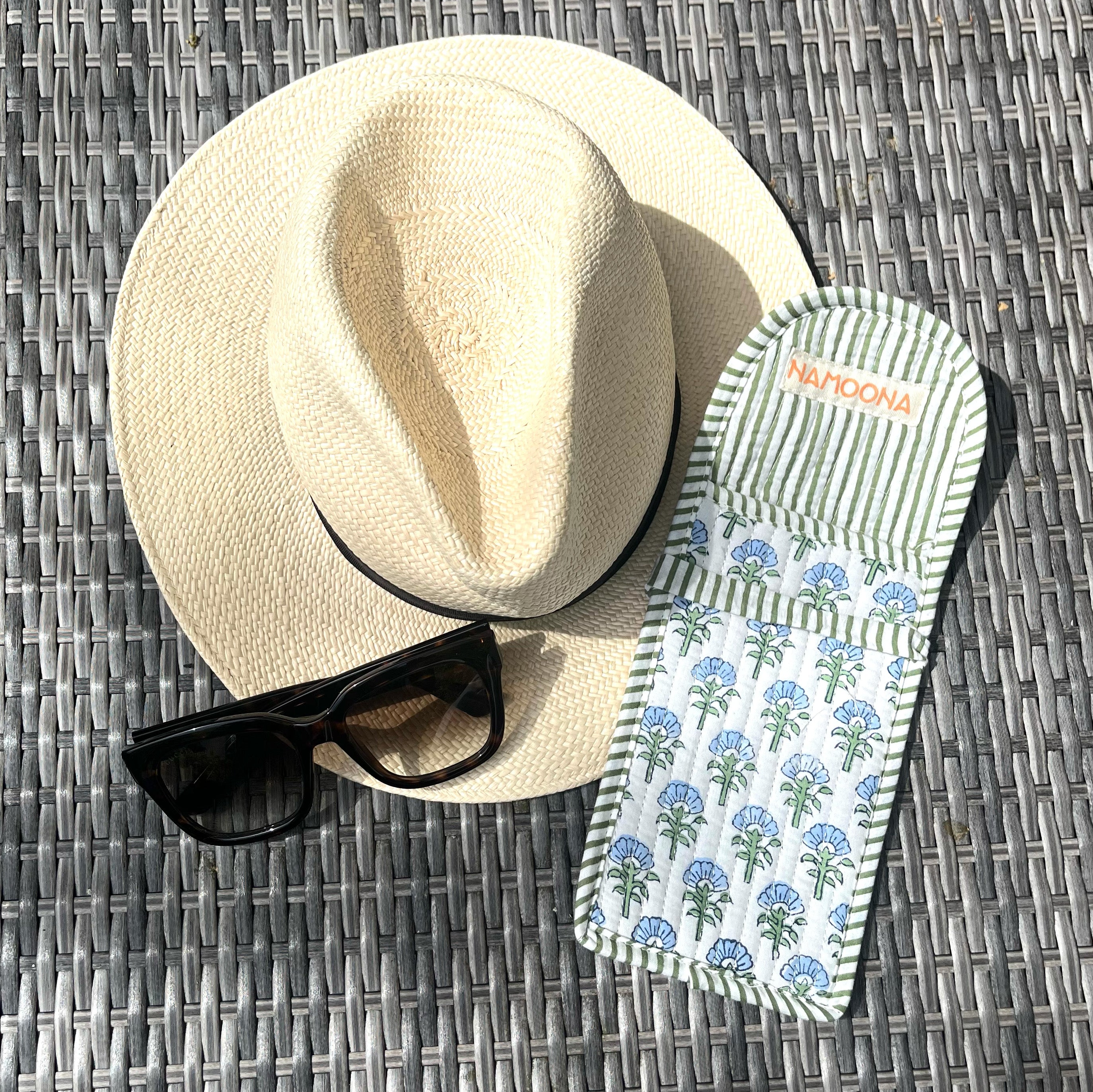 COTTON GLASSES CASE - BLUE DAISY
