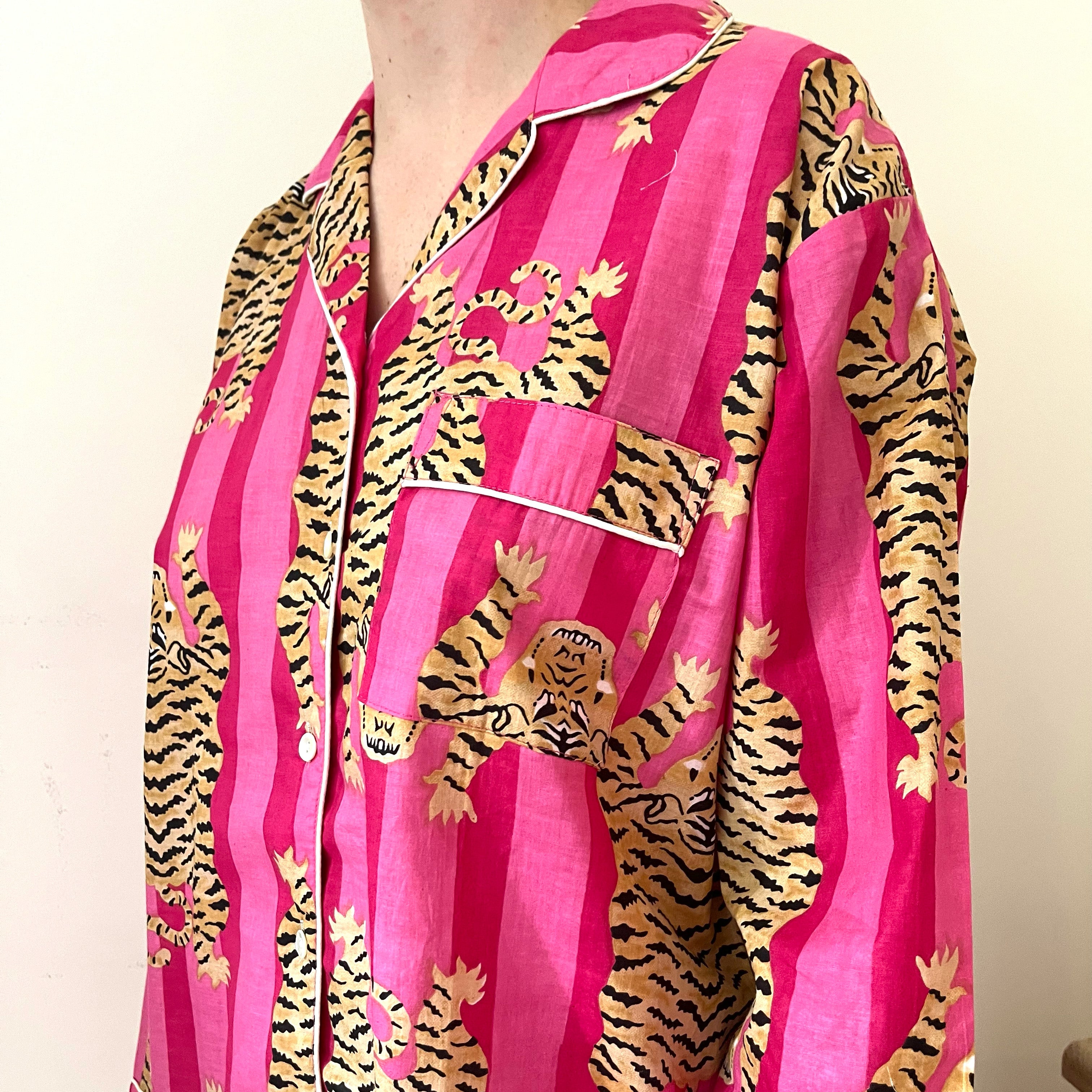 hot_pink_tiger_body.jpg