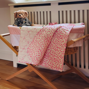 ORGANIC COTTON BABY QUILT - PINK BOW