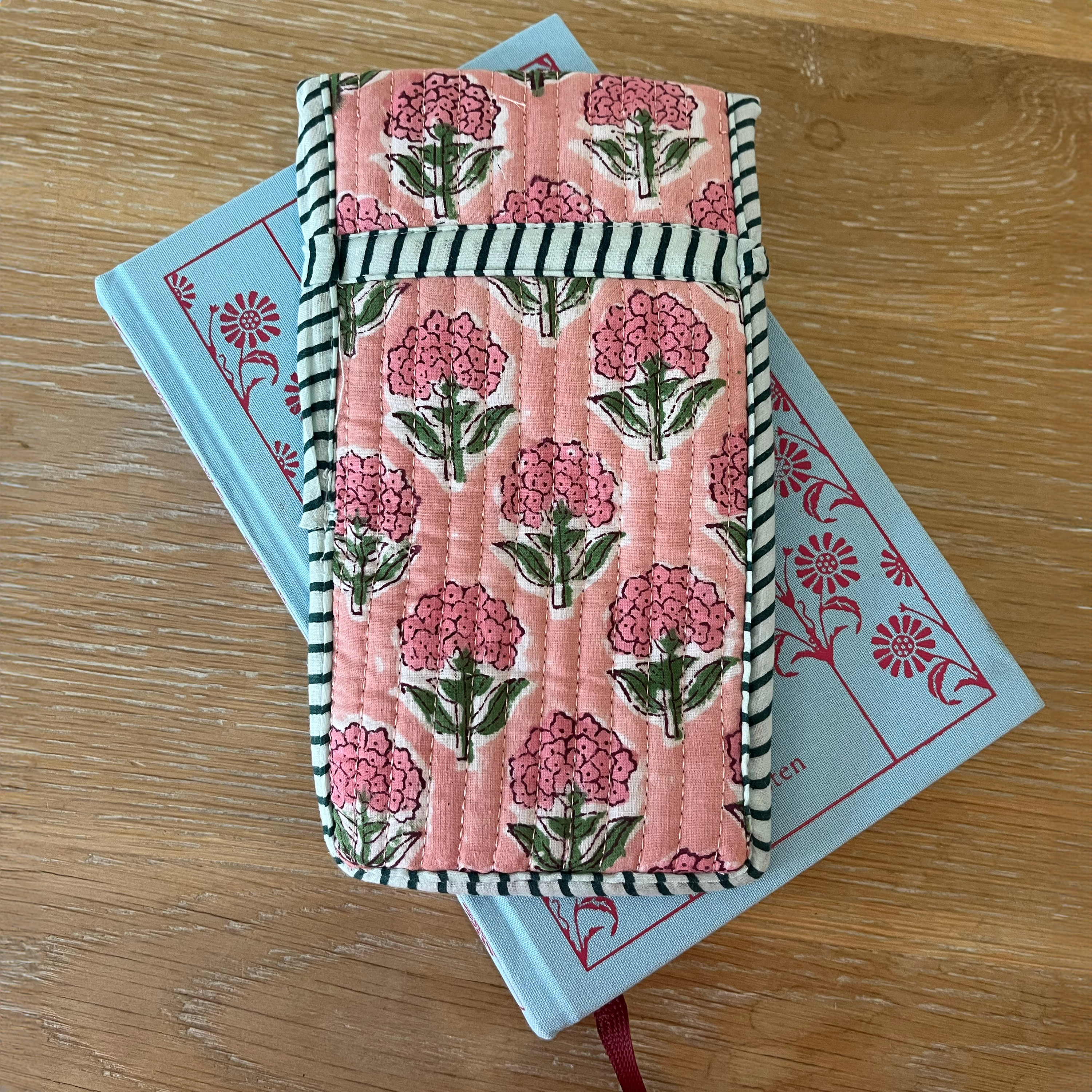 COTTON GLASSES CASE - PINK FLOWER