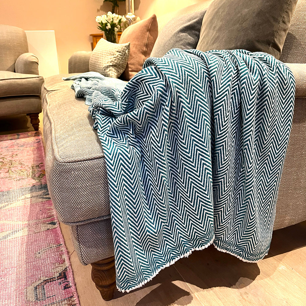 WOOL BLEND BLANKET - PETROL BLUE
