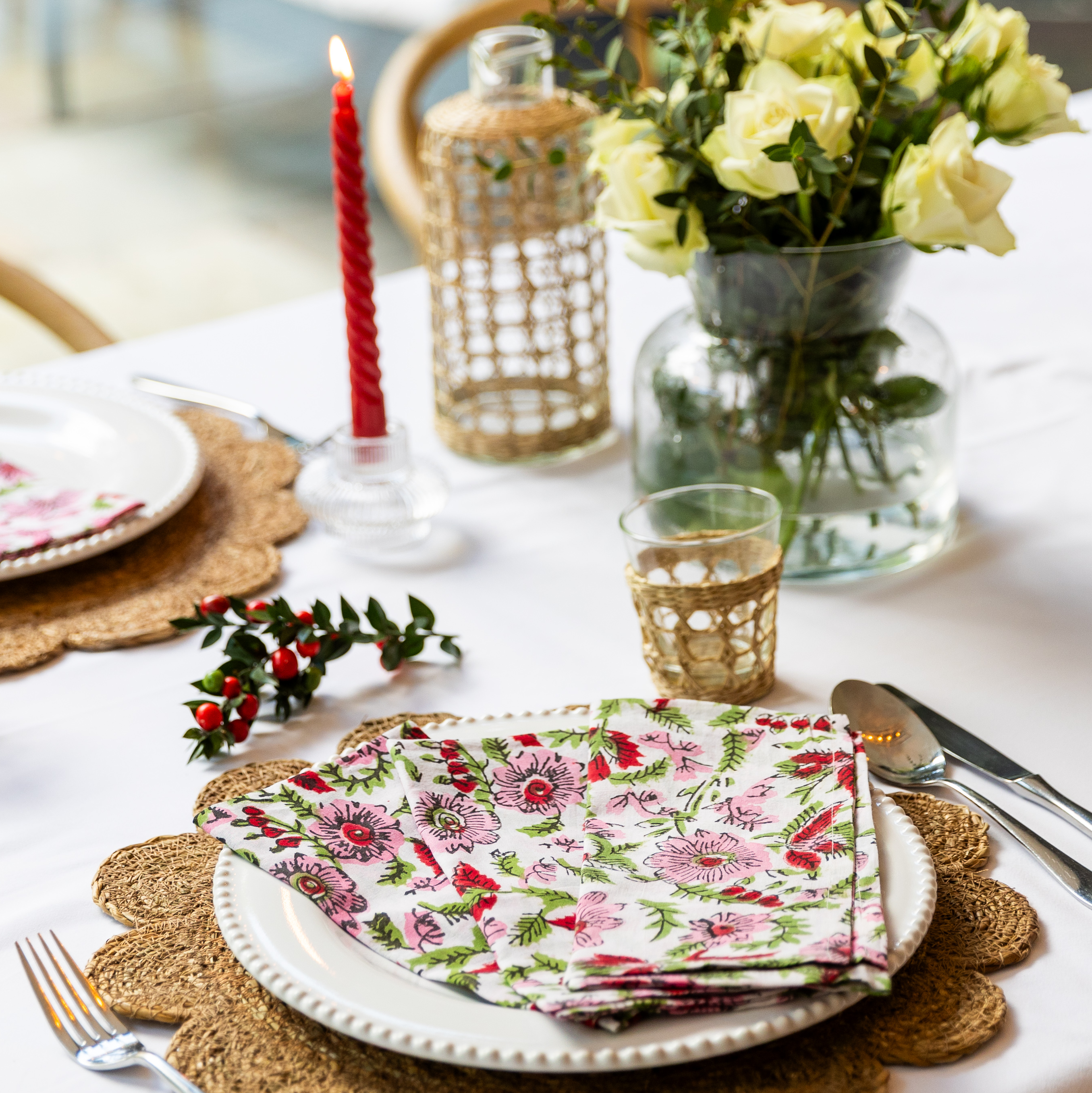 LIGHTWEIGHT NAPKINS - PINK ANEMONE