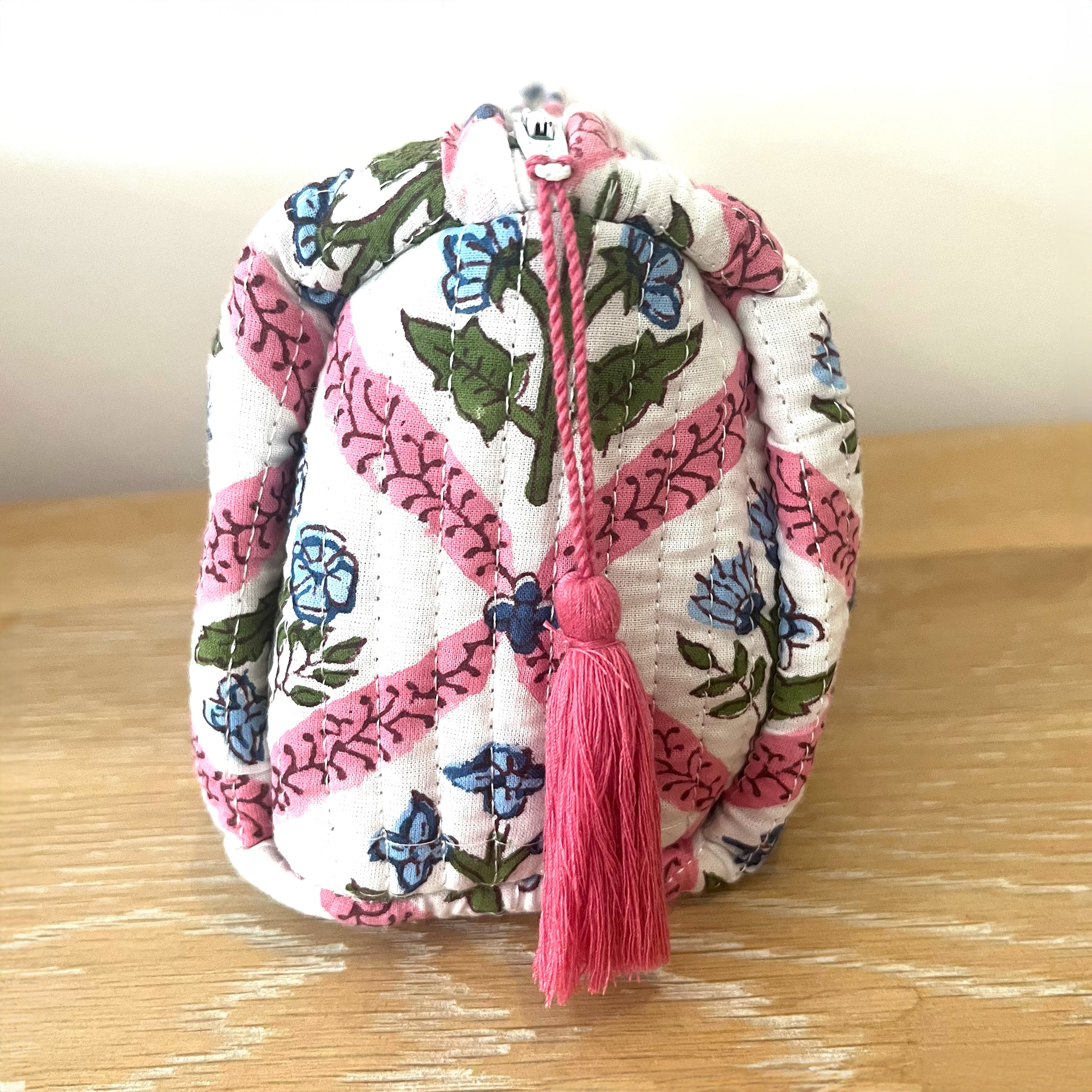 WASH BAG + MAKE UP POUCH SET - BLUE TRELLIS