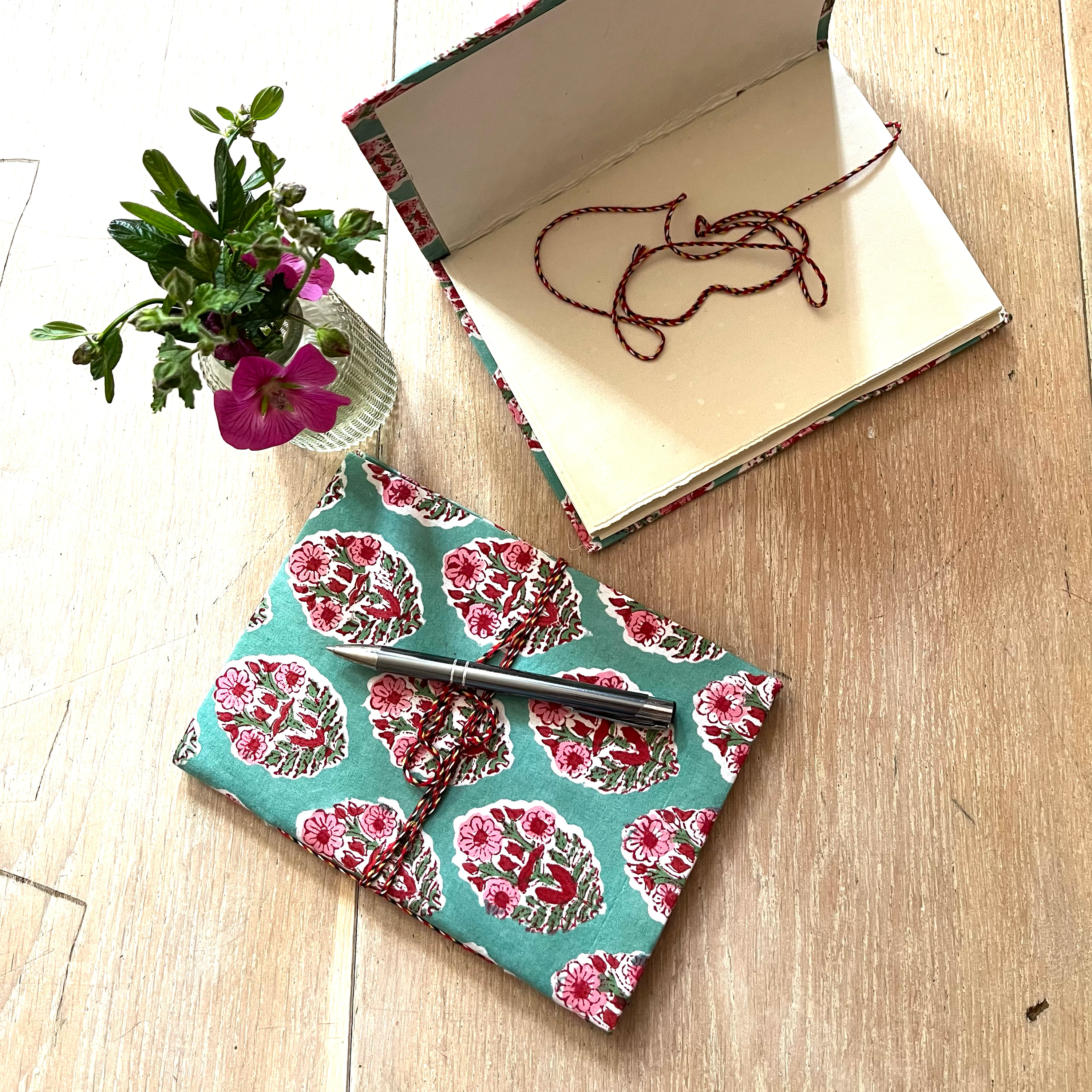 HAND MADE NOTEBOOK - PINK BOUQUET
