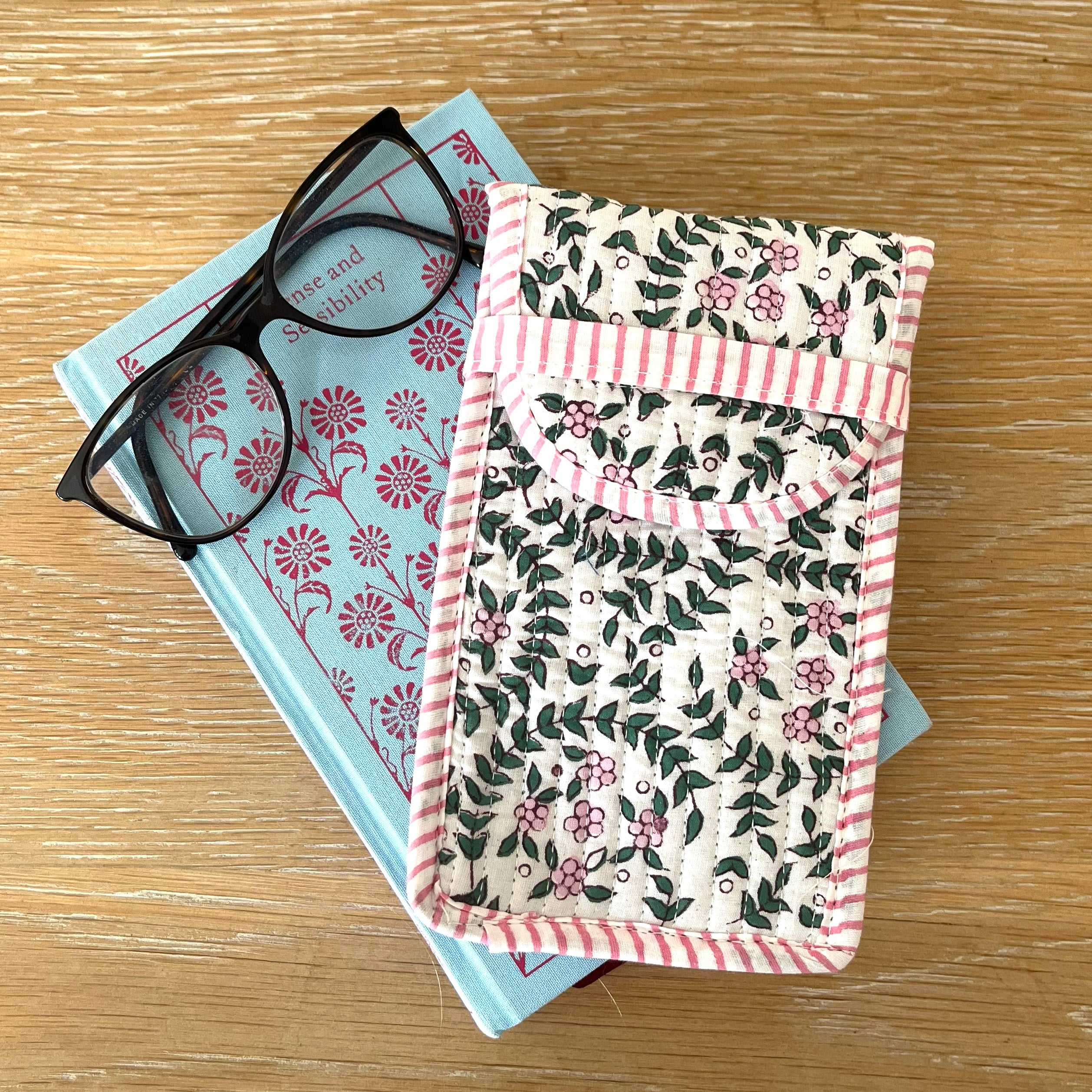 pink_ditsy_front_book.jpg