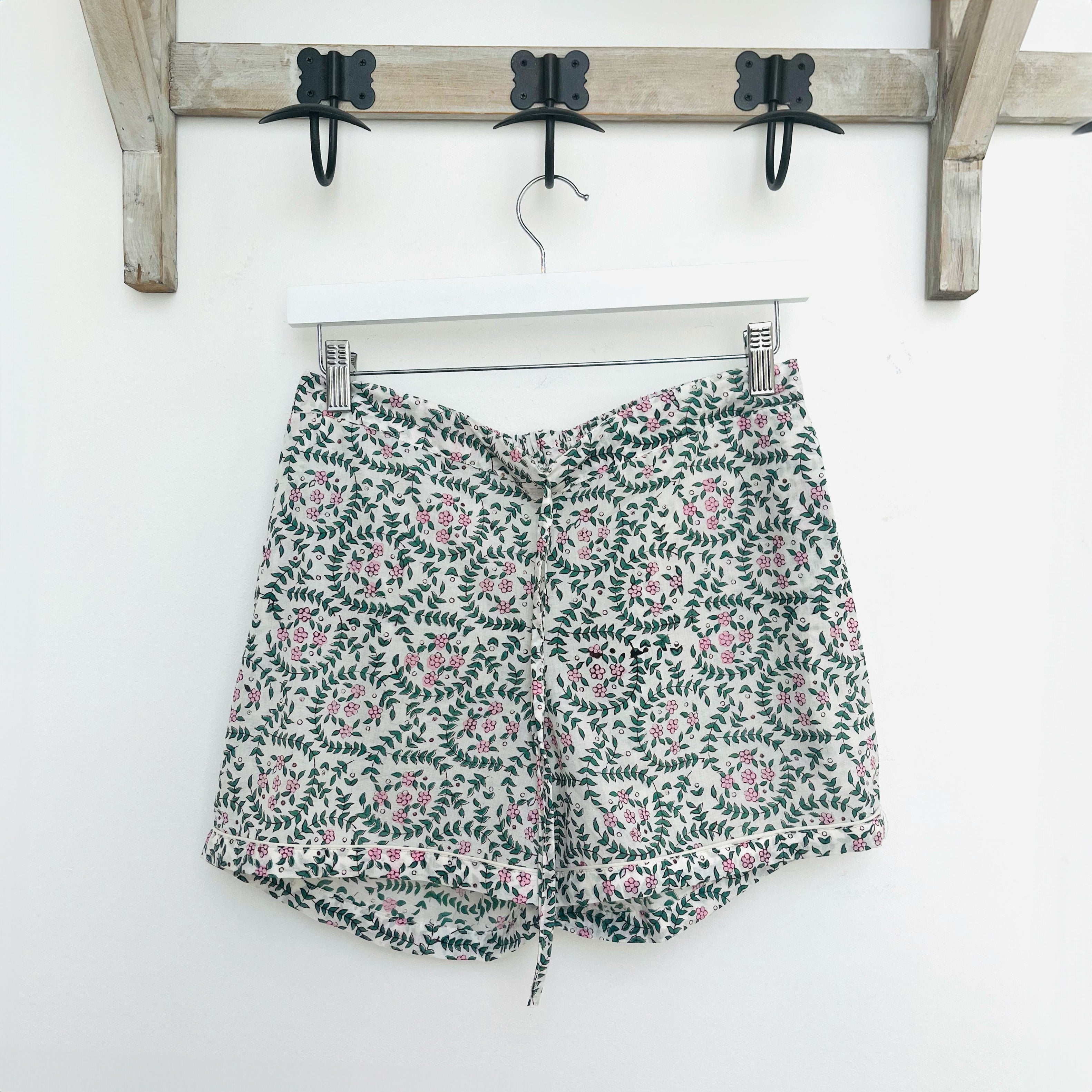 PYJAMA SHORTS - PINK DITSY
