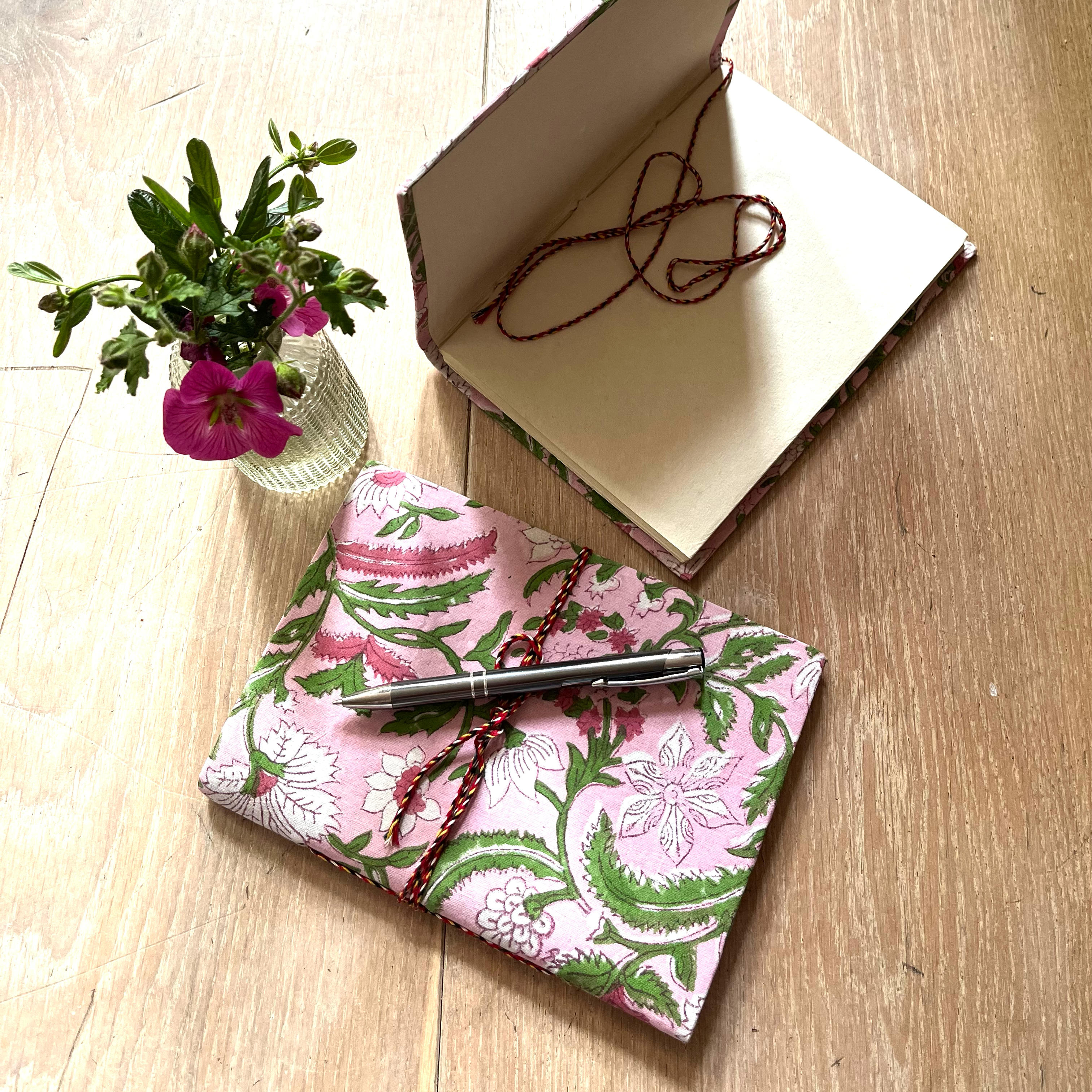 pink_floral_books.png