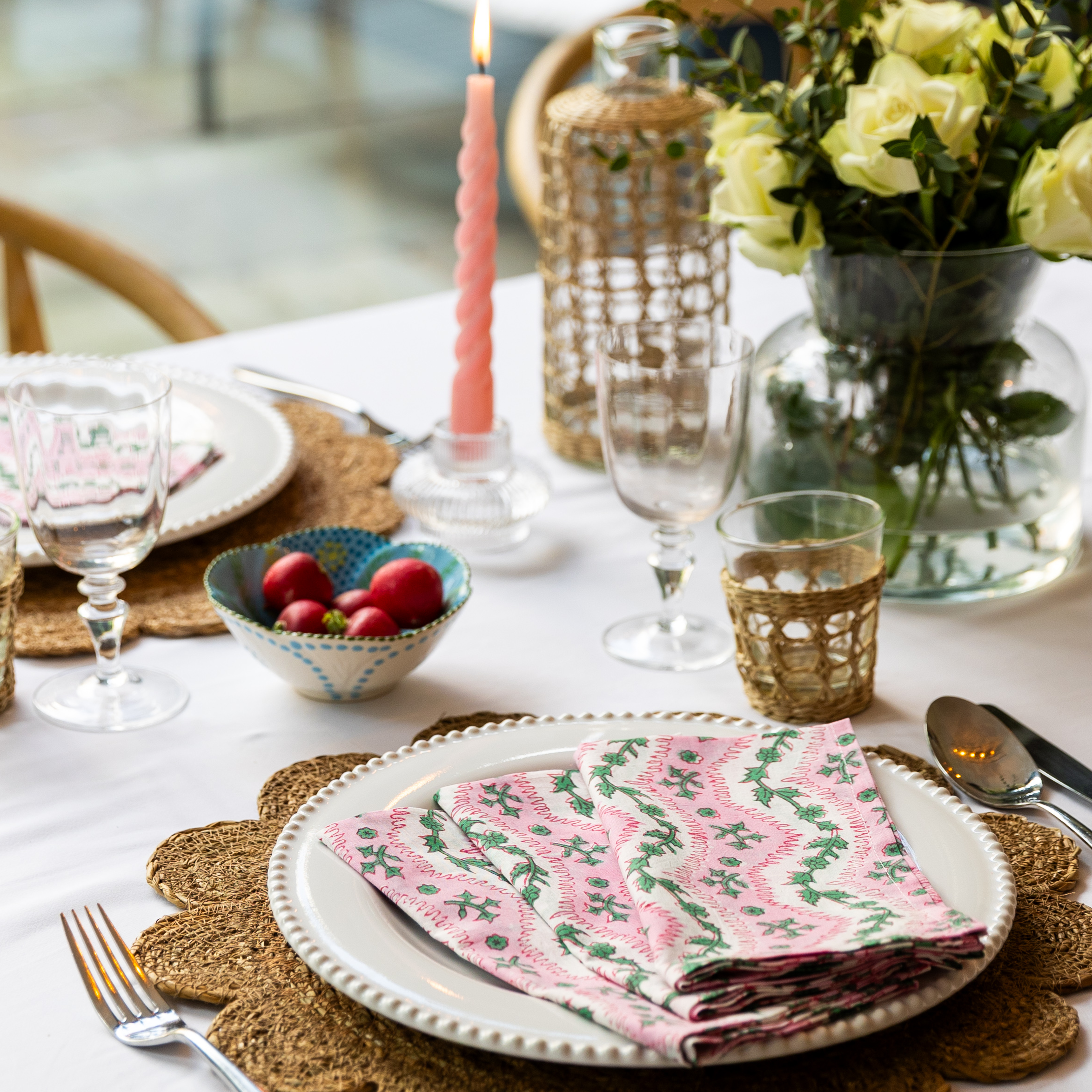 LIGHTWEIGHT NAPKINS - PINK IVY