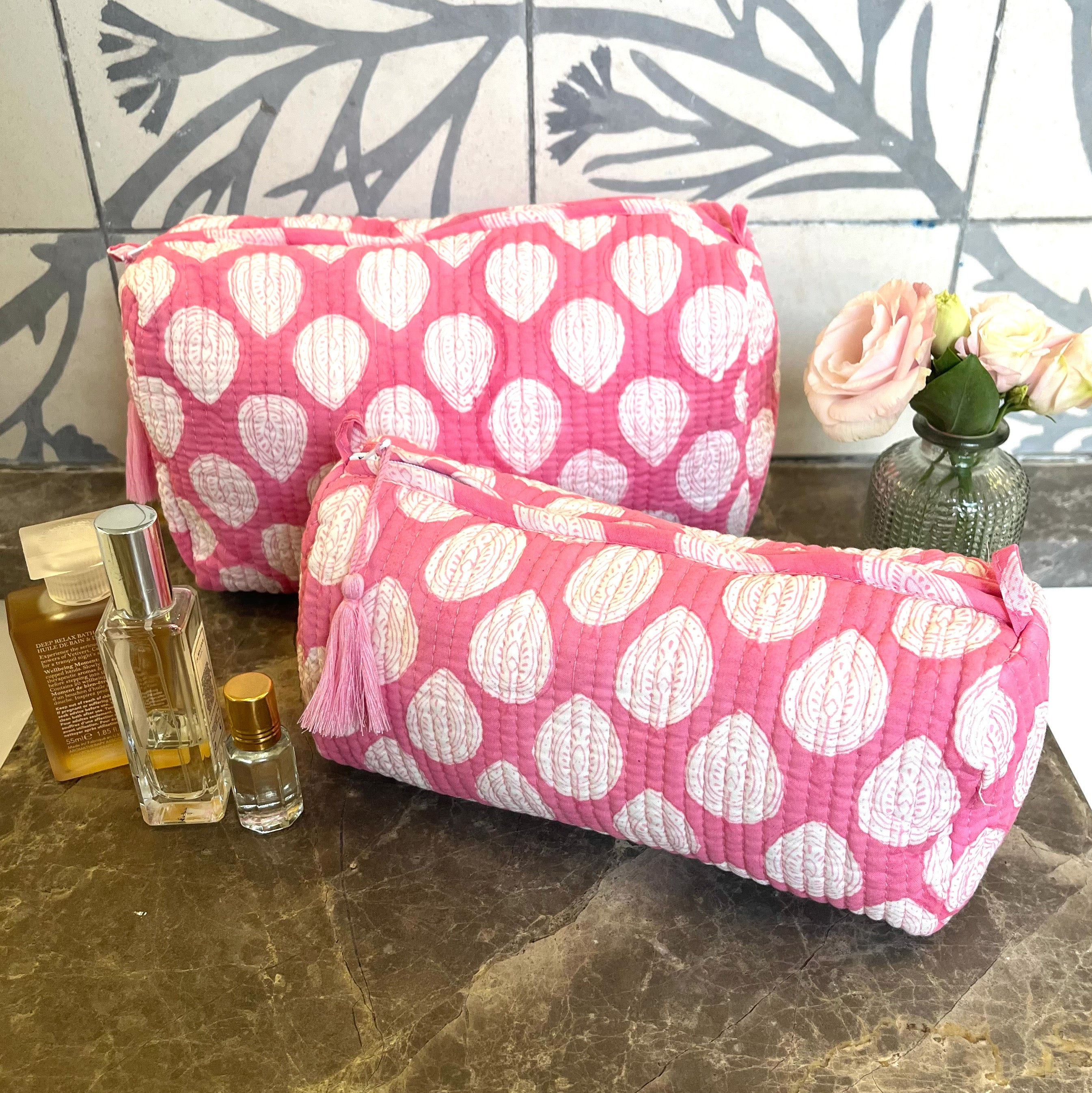 COTTON WASH BAGS - PINK LEAF